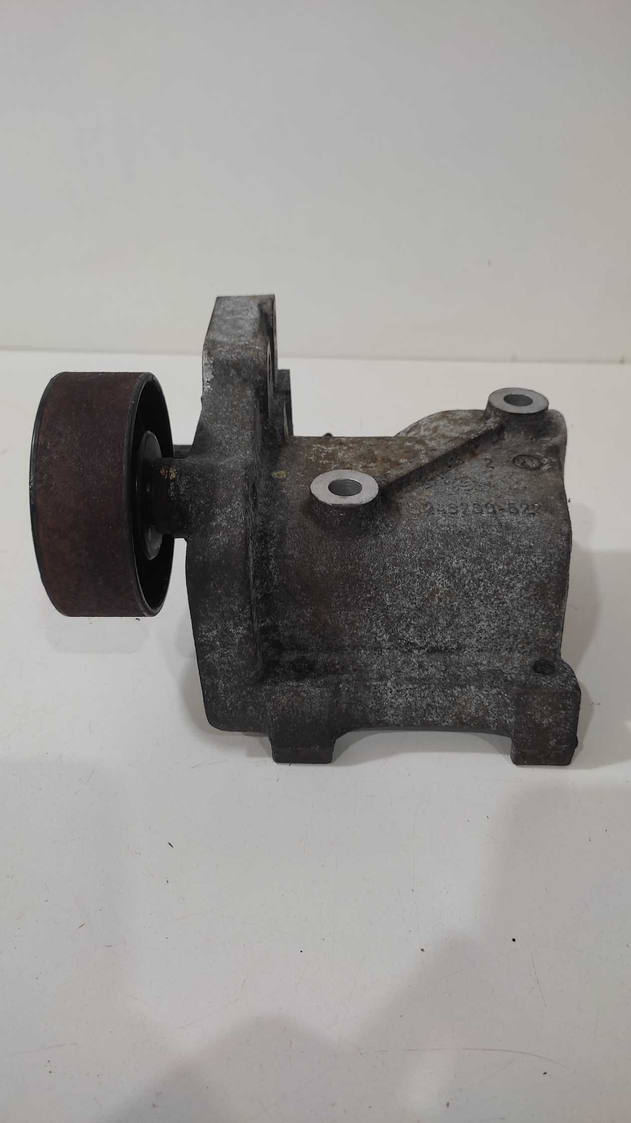 Suporte Compressor Ar Condicionado Hilux 3.0 2006 – 2015