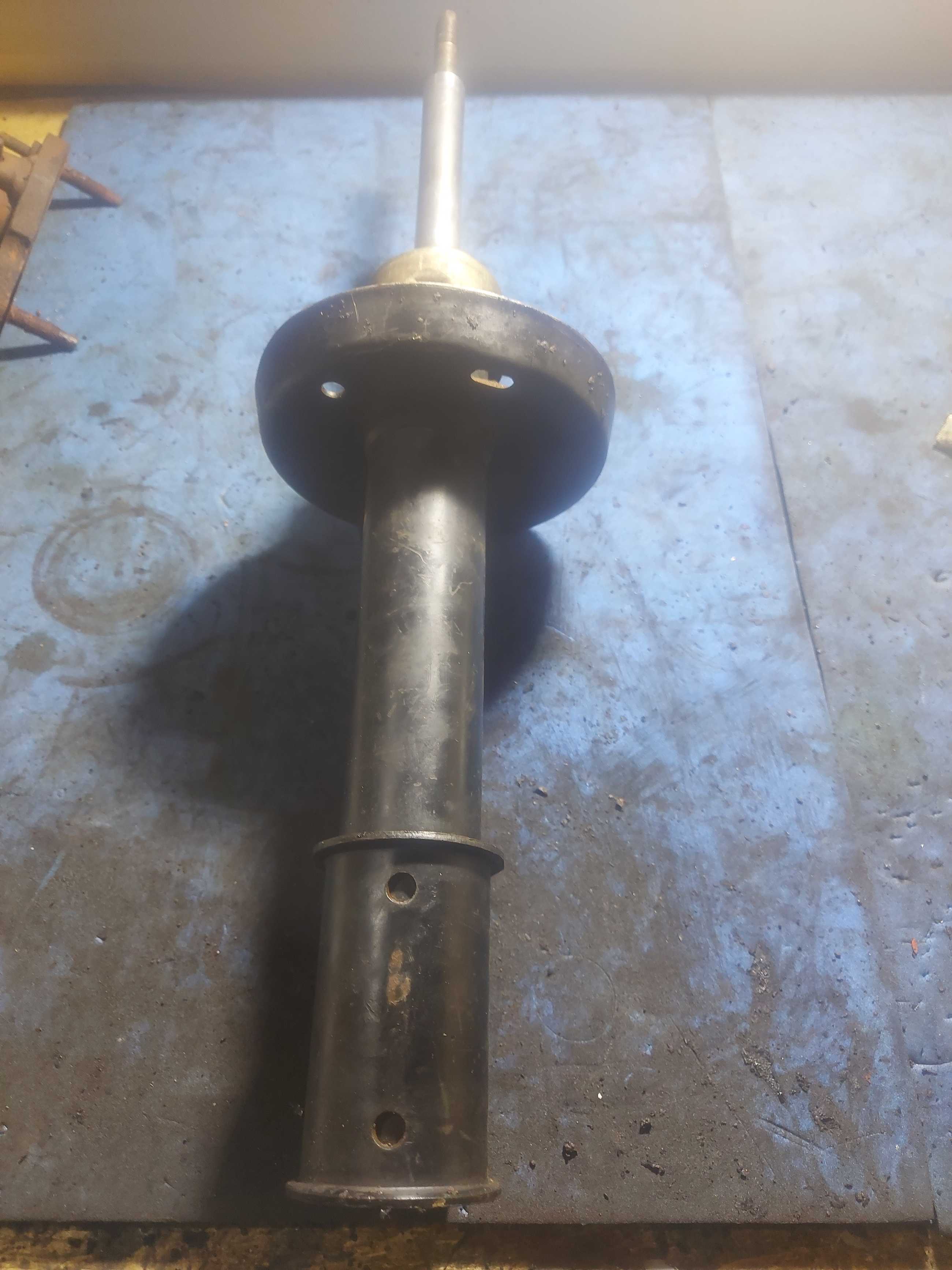 Amortecedor dianteiro corsa frente montana