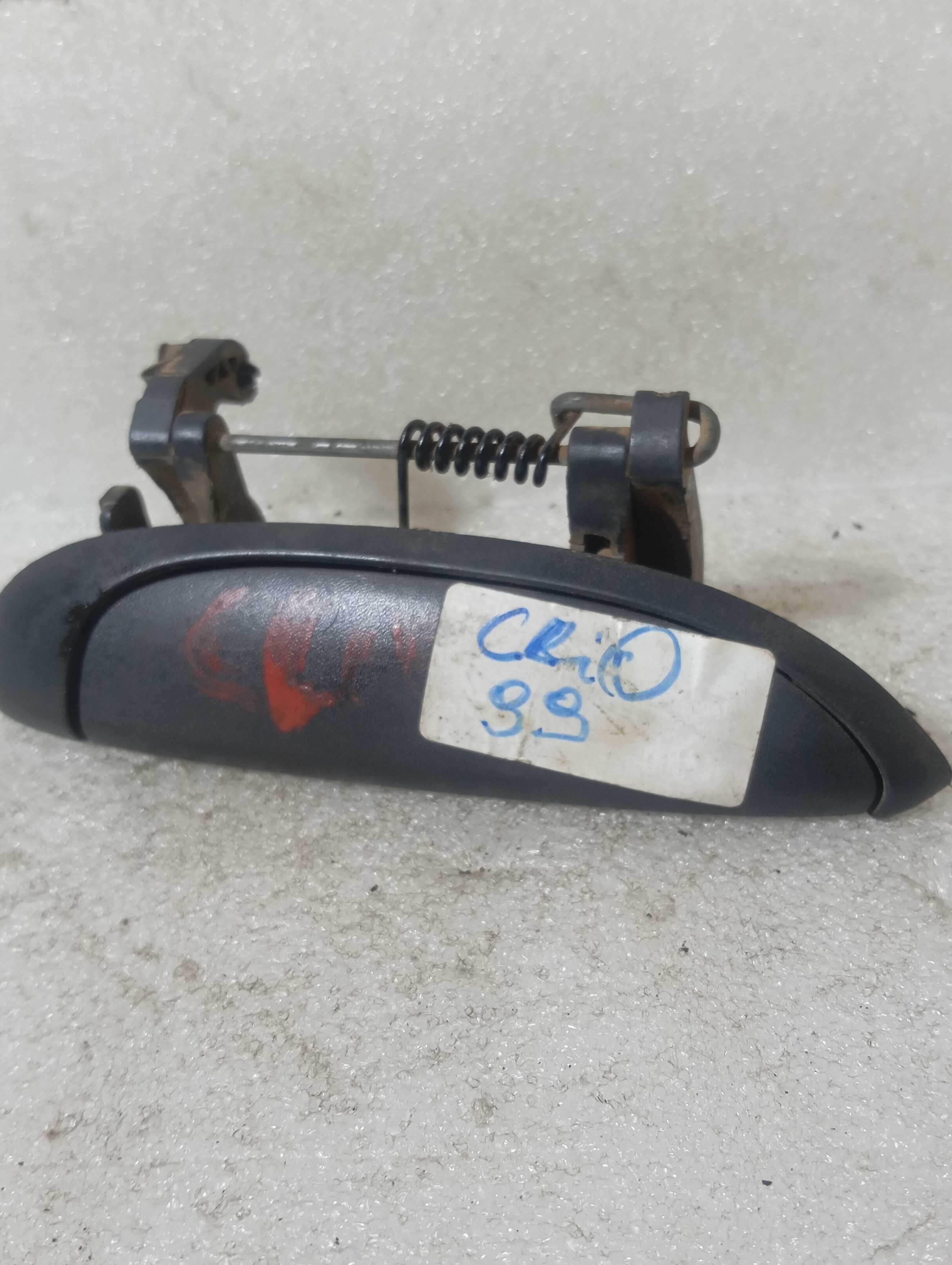 Maçaneta externa direito dianteiro renault clio