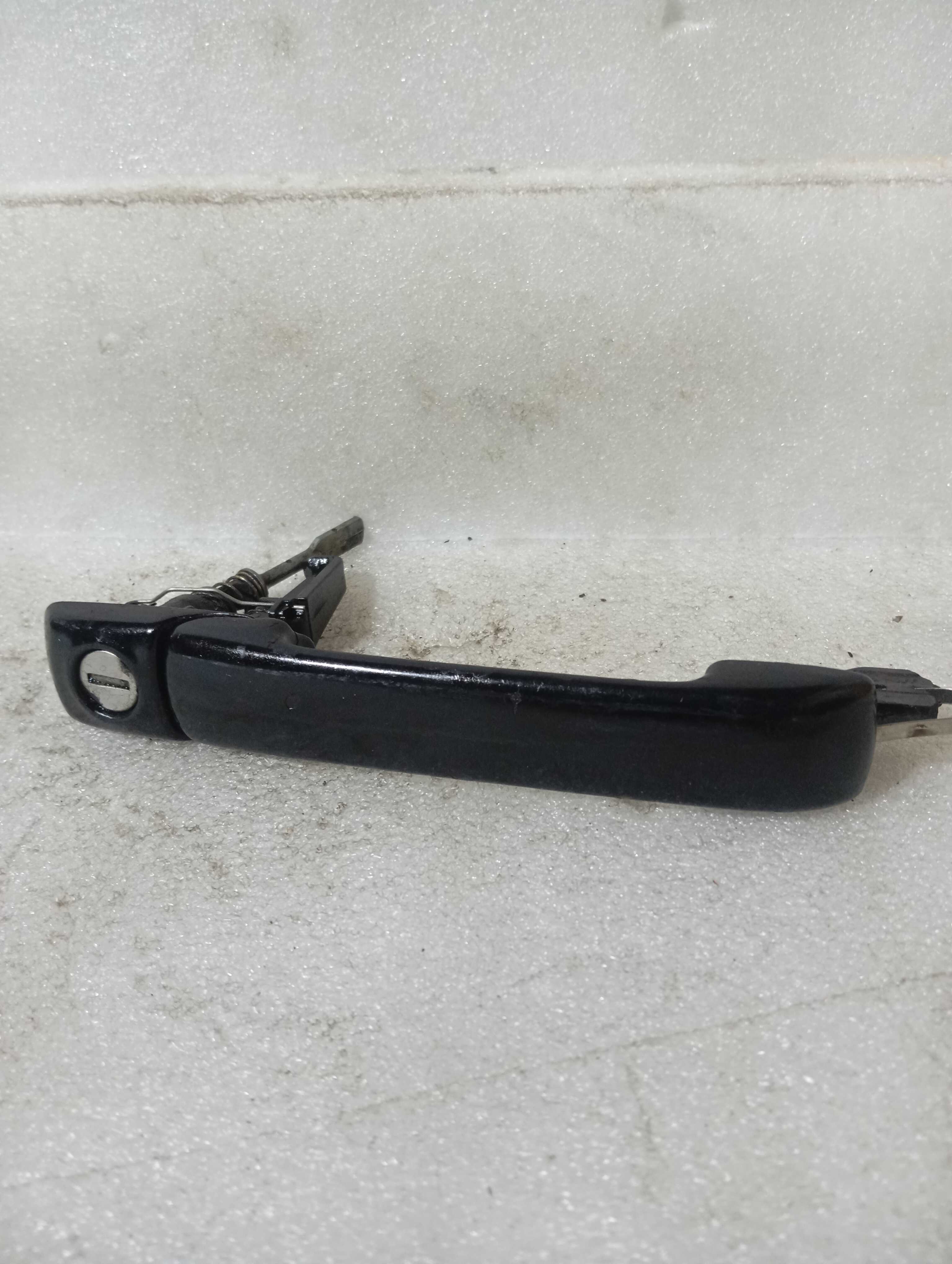 Maçaneta da porta esquerda Gol Bola 2 portas ano 95/96/97