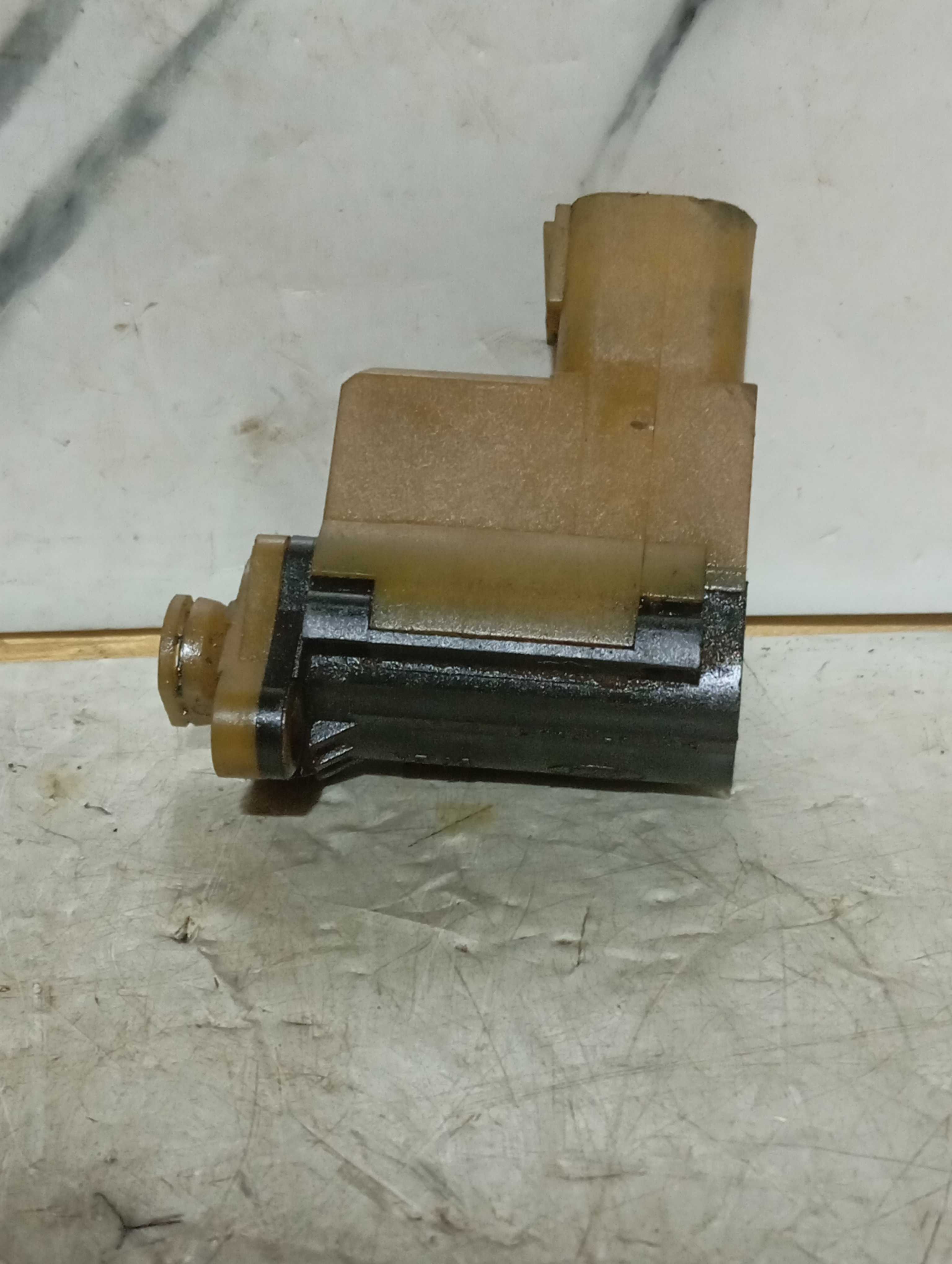 Sensor De Marcha Ré Ford Fiesta