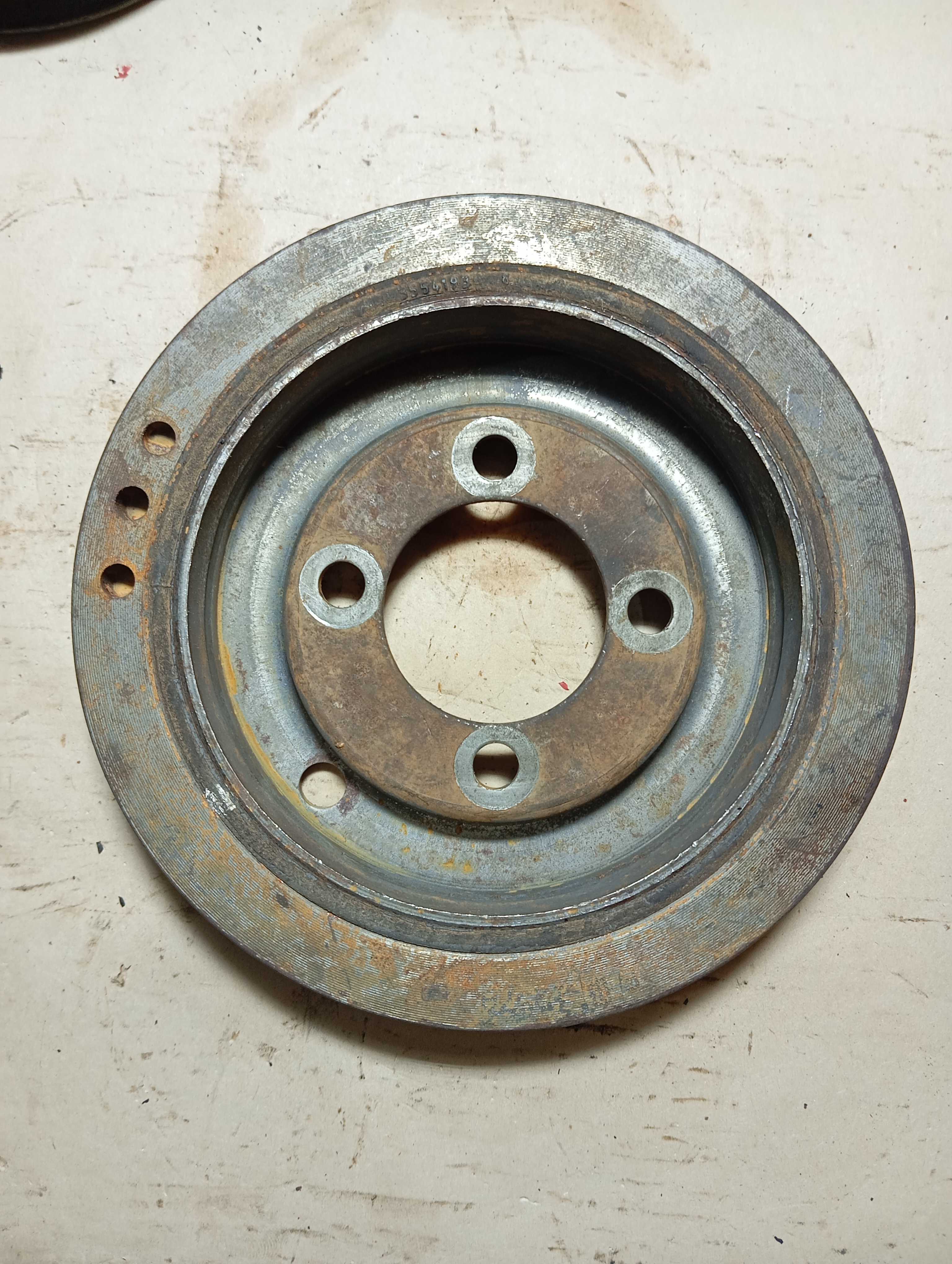 Polia Virabrequim Peugoet Pica Citroen Xsara 307 2020 A 2020