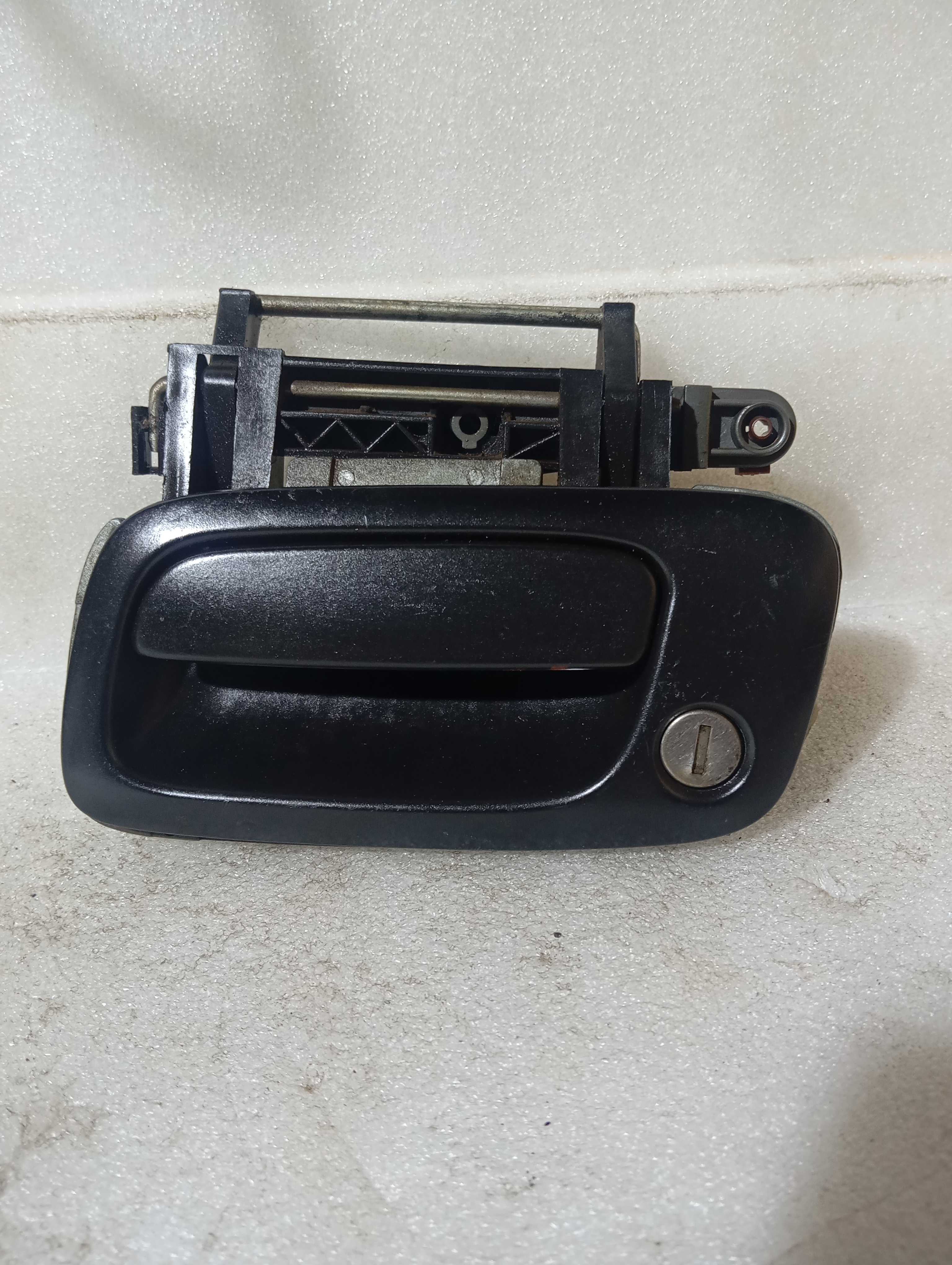 Maçaneta Da Porta Gm Astra Dianteira Esquerda