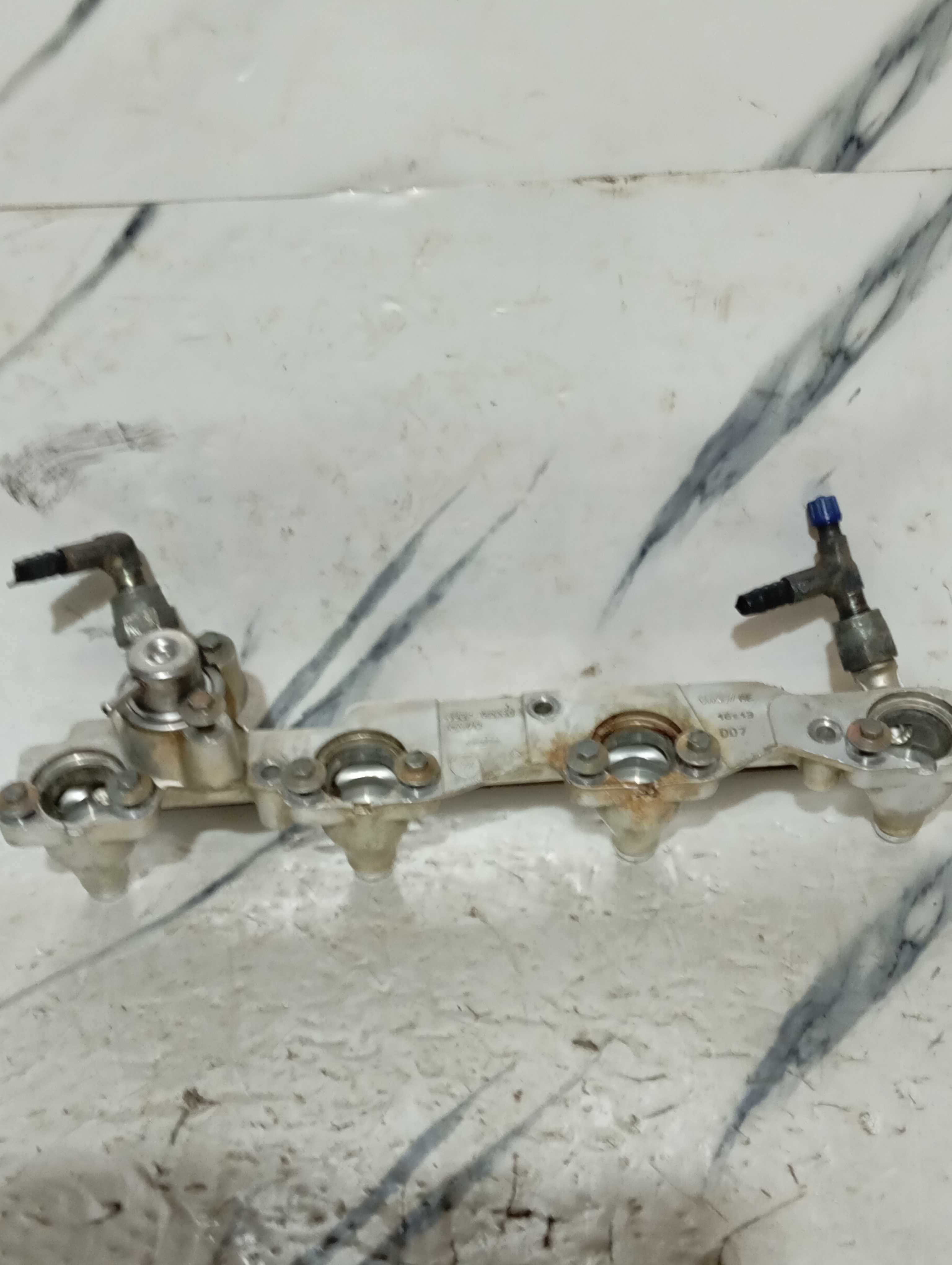 Flauta Bico Injeção Injetor Zetec 1. Ford Escort 1997 A 1998