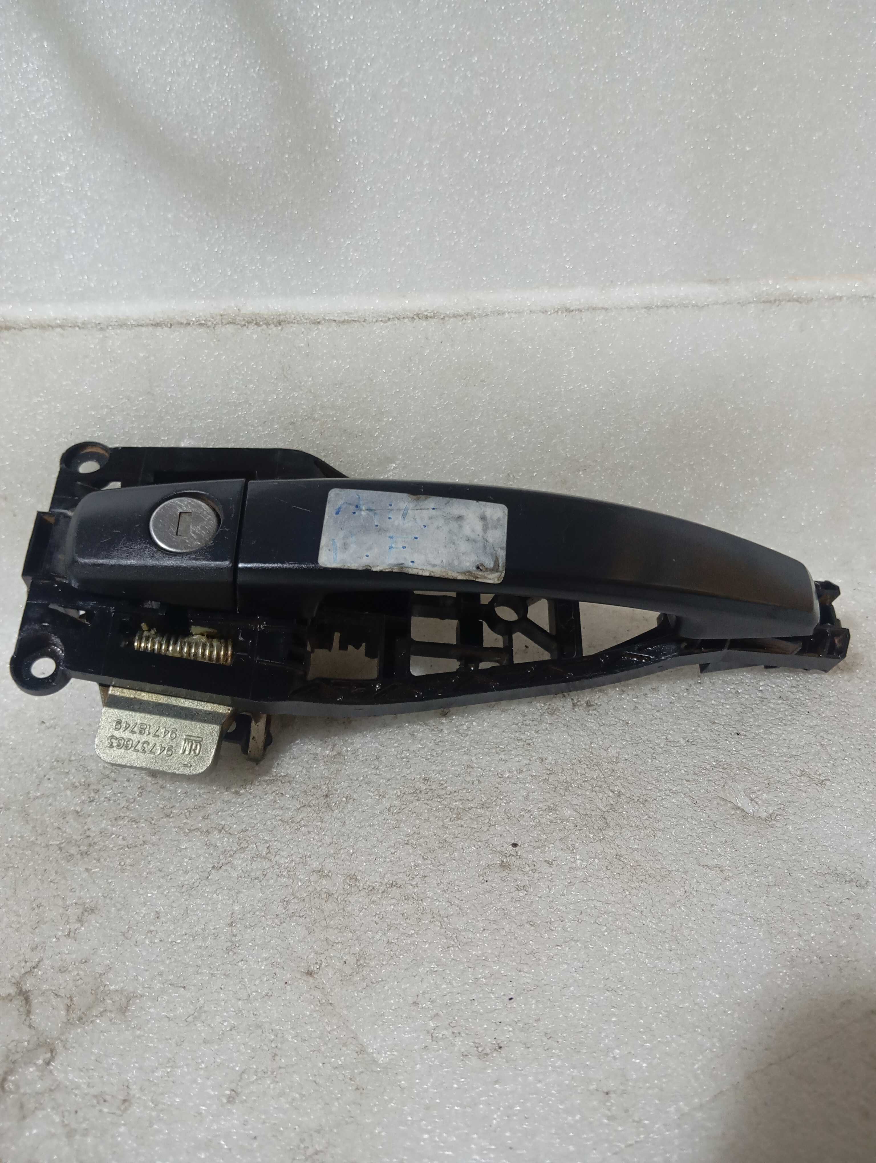 Maçaneta Externa Esquerdo Dianteiro Tra Gm Agile 2010 A 2014