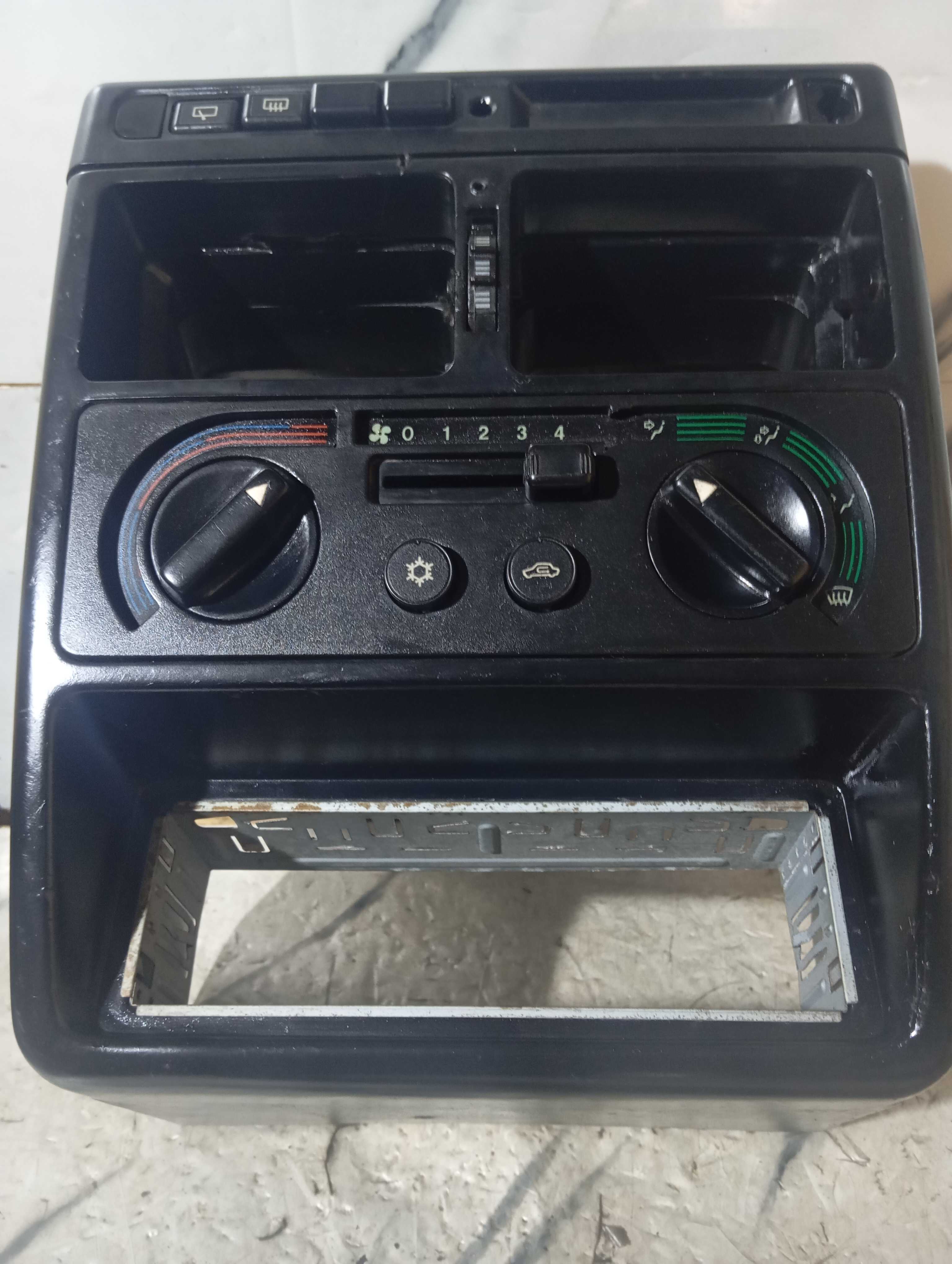 Painel Central  Uno C/ Comando De Ar 97 A 2000 Condicionado