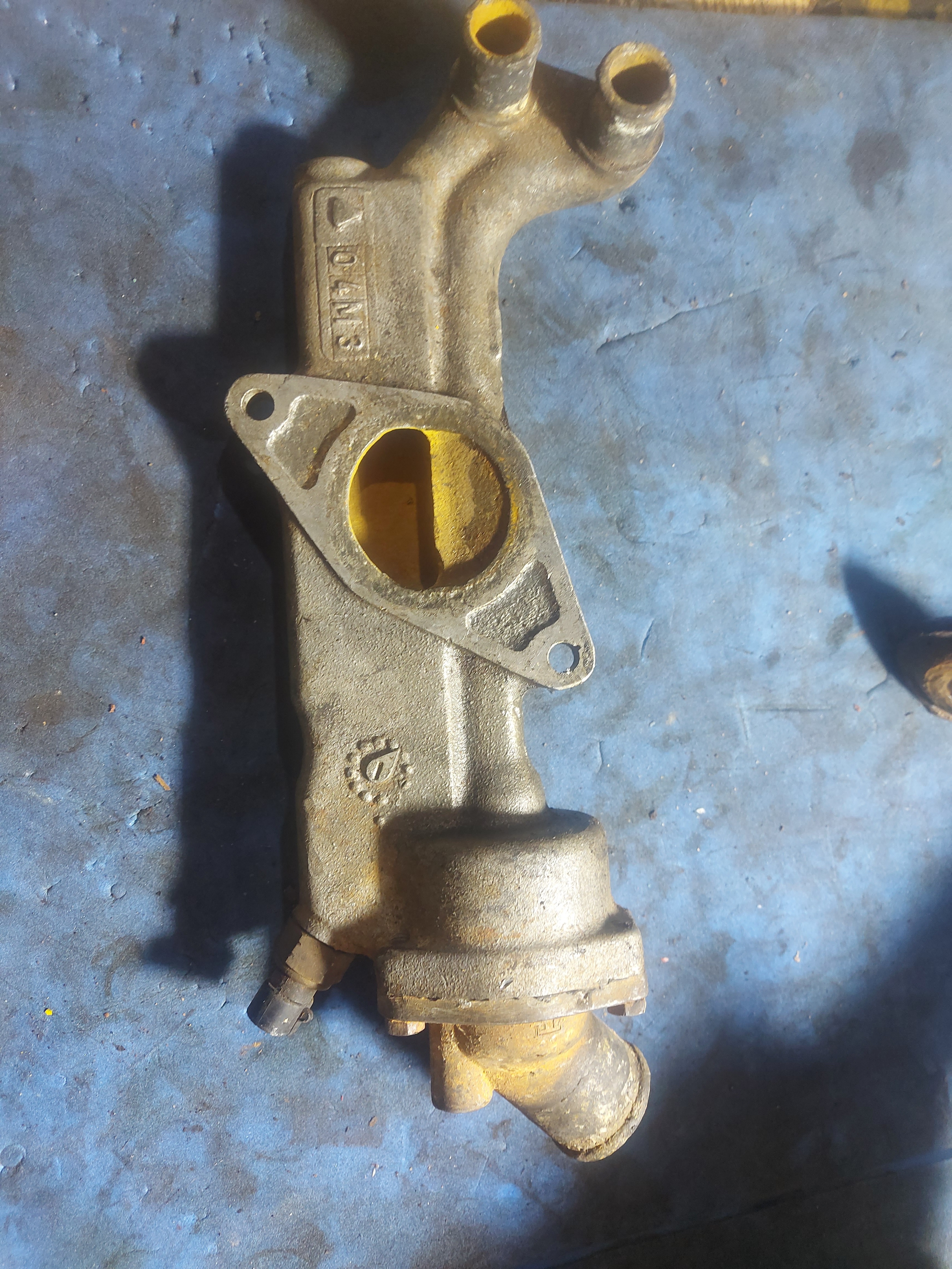 Suporte Valvula Carcaça Termostatica M Gm Kadett 1995 A 1995