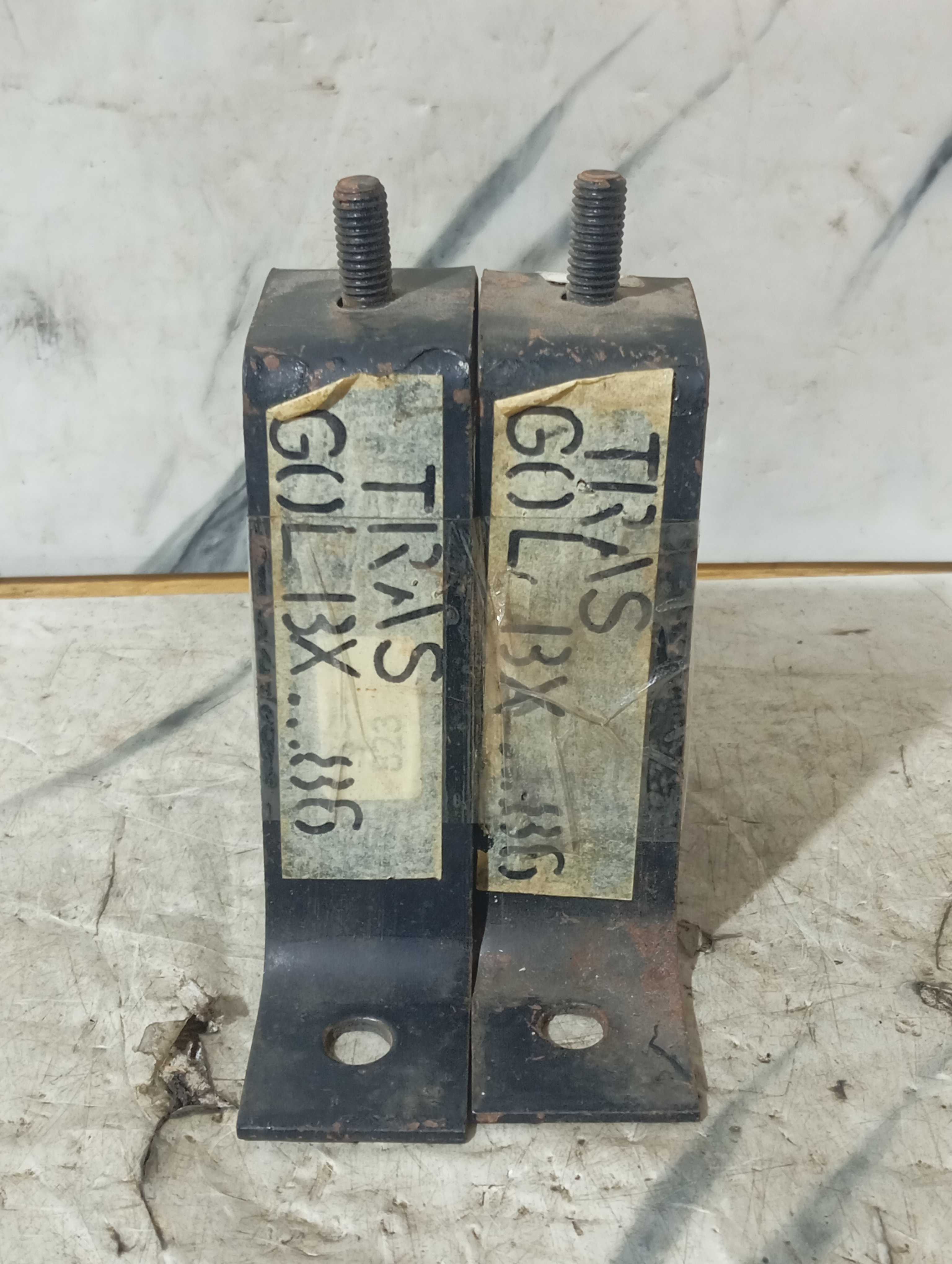 Suporte Do Parachoque Traseiro Gol Bx 86