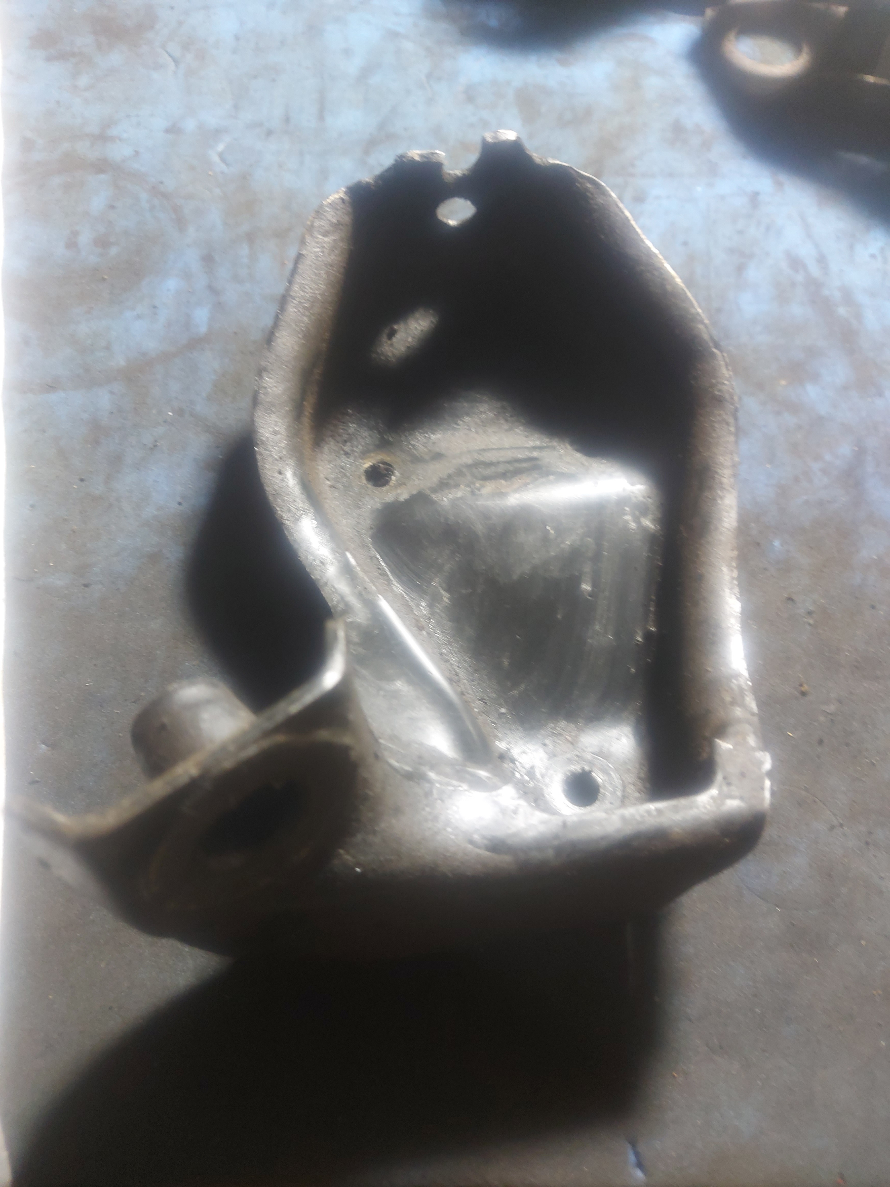 Suporte Motor Esquerdo Coxim Lateral Cht 1.0 Gol 1995 A 1995