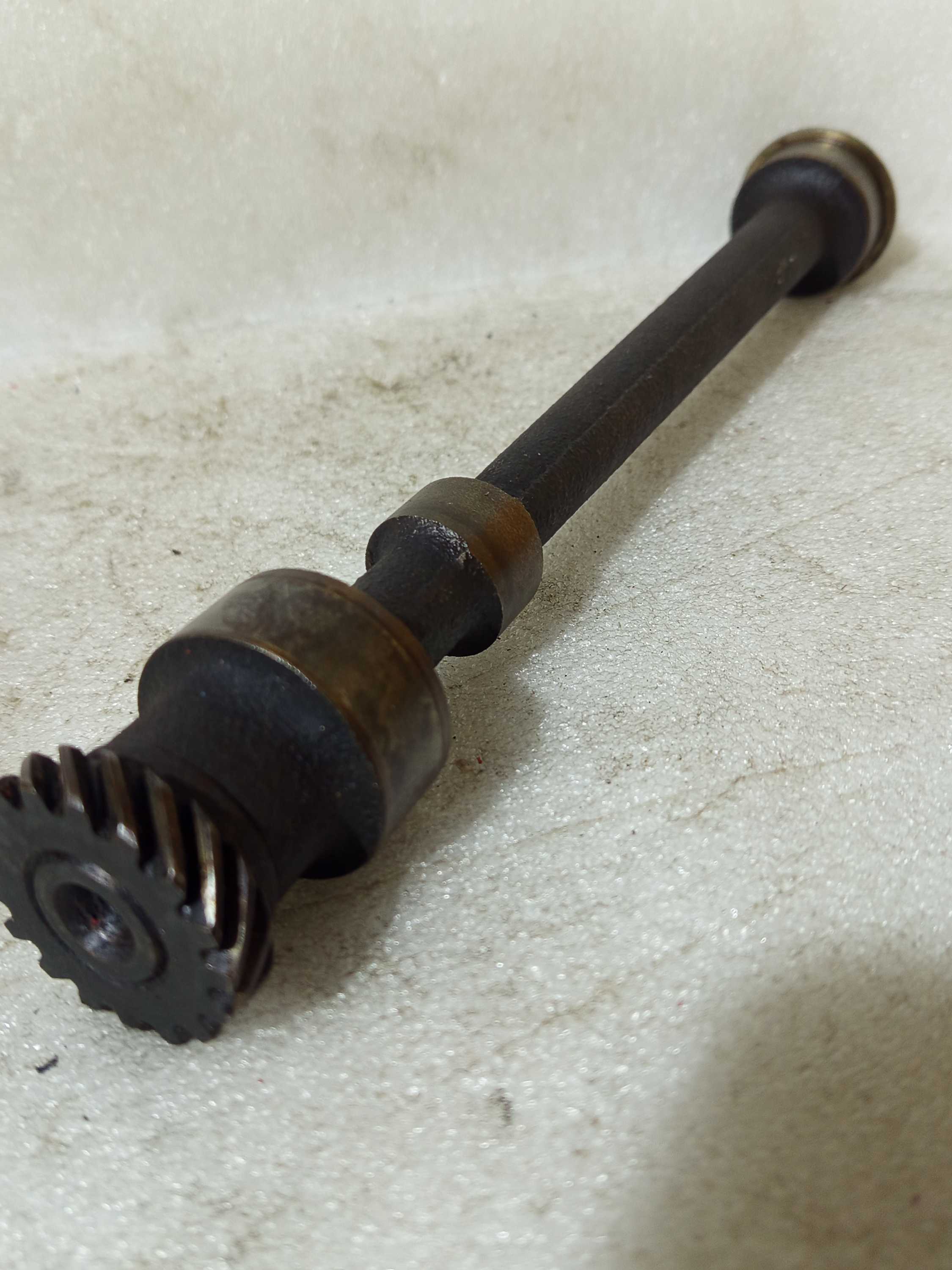 Eixo comando auxiliar do Gol quadrado Motor Ap 1.6/1.8