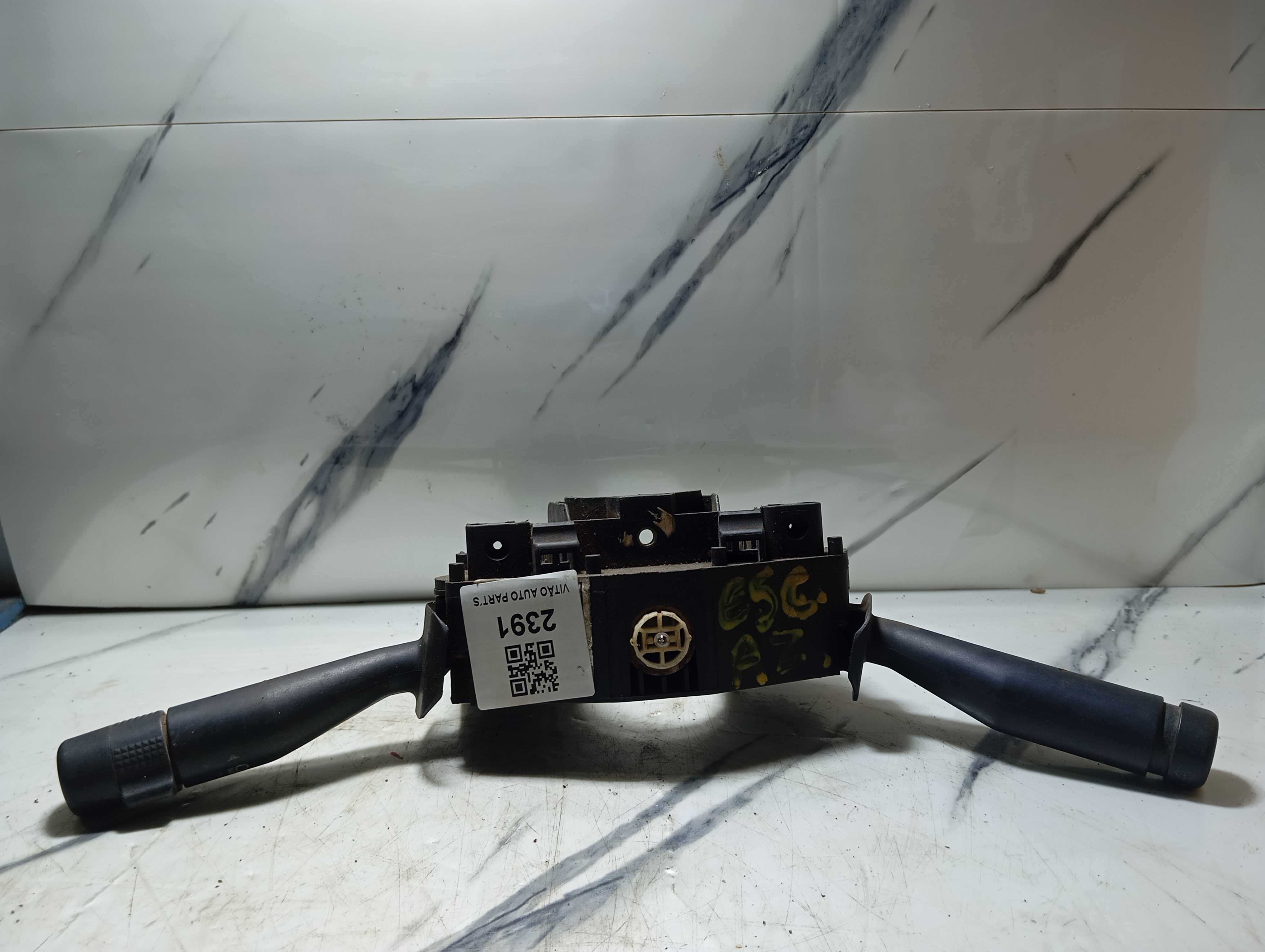 Chave De Seta Escort