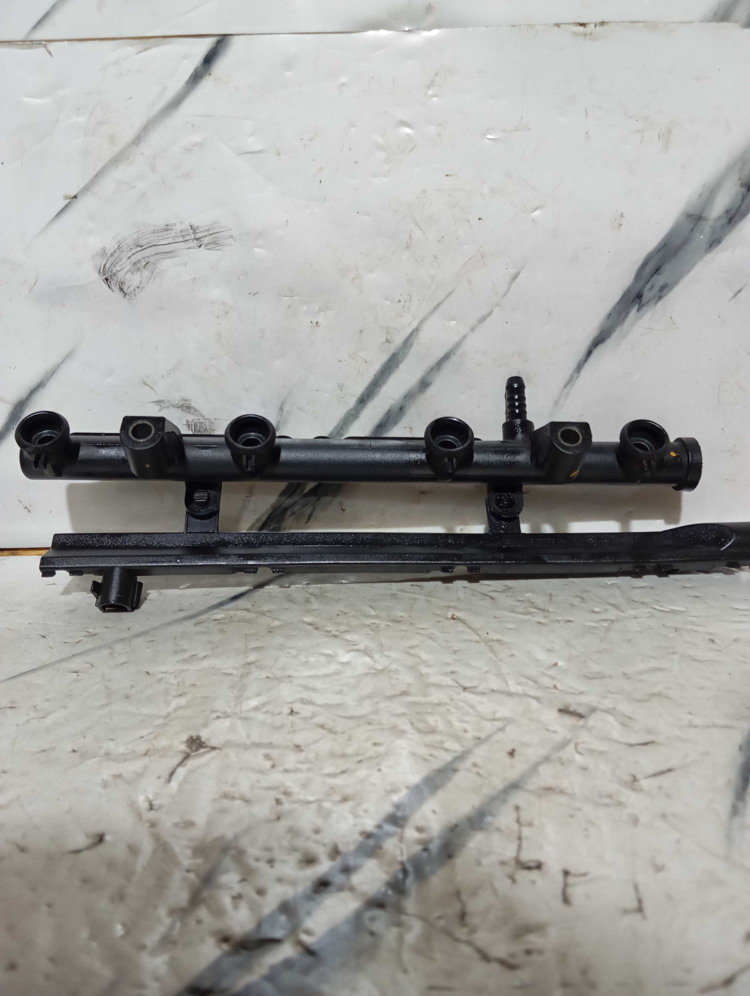 Flauta Bico Injeção G4 1.0 Combustível In Vw Gol