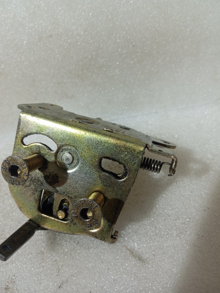 Fechadura Da Porta Interna Fiat Uno Ano 96/97/98/99/00