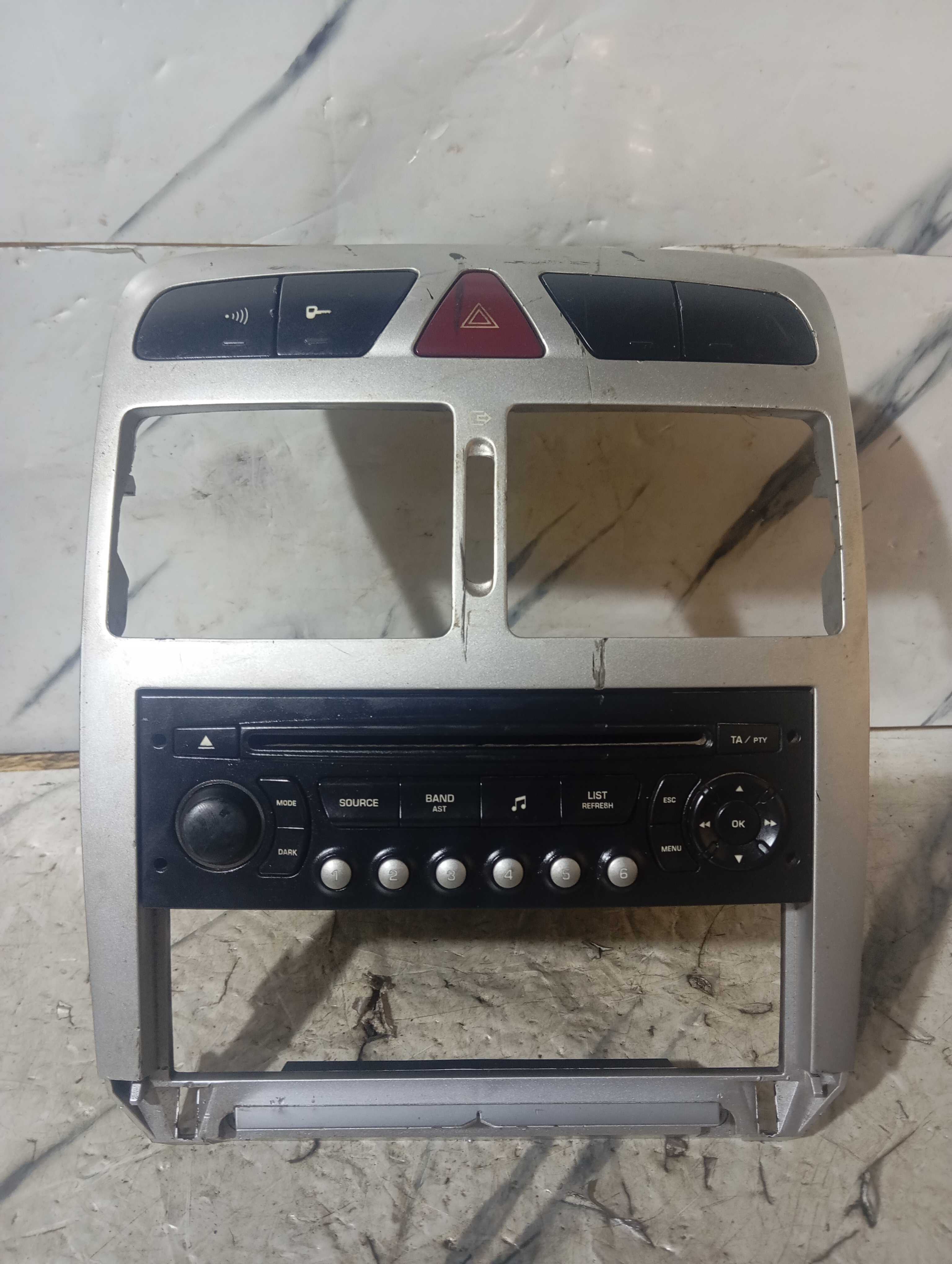 Moldura Central Painel Difusor Ar Cd Peugeot 307 2007 A 2012