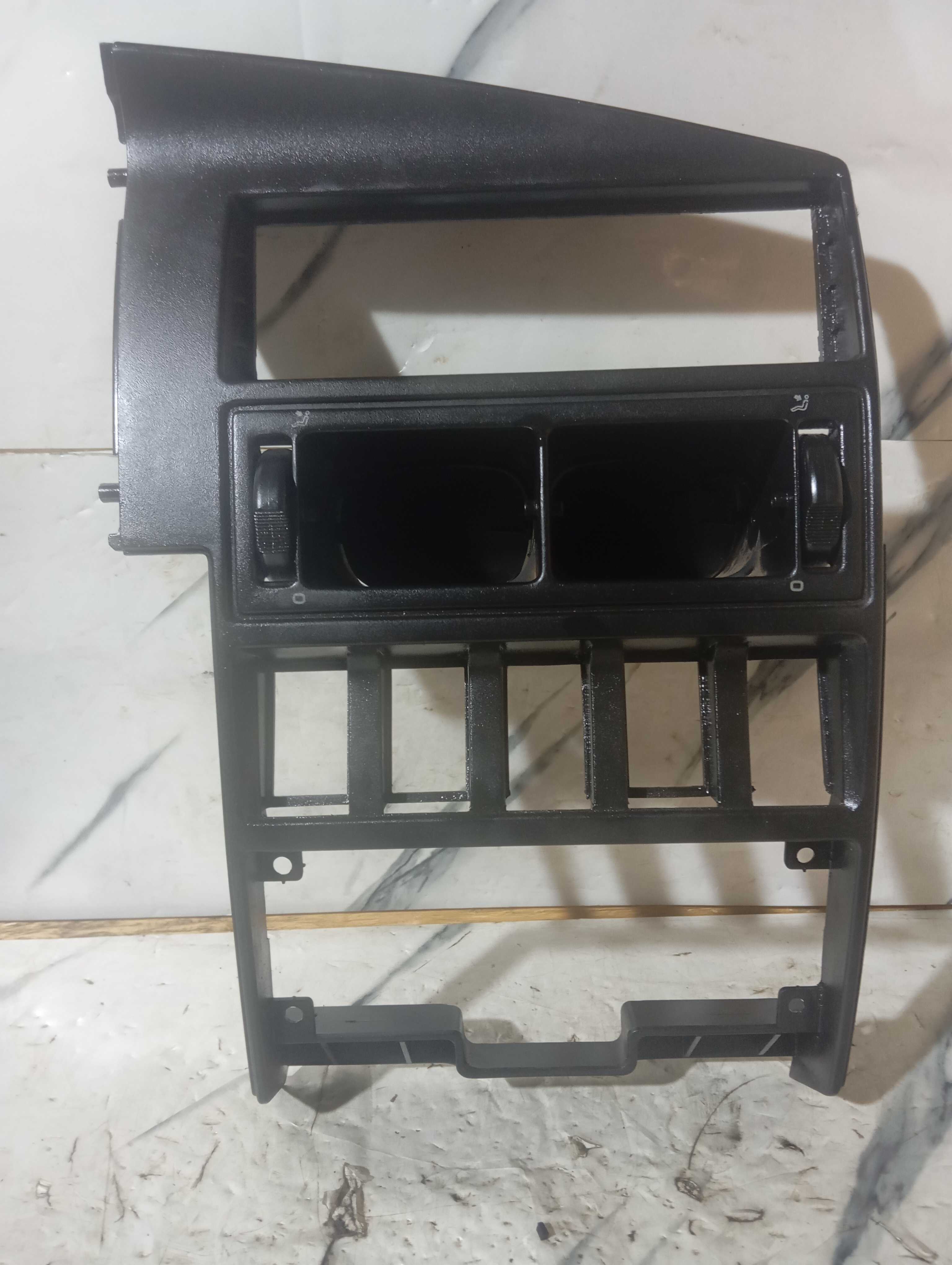 Moldura painel central Rádio Santana 92 95 a 97 Original