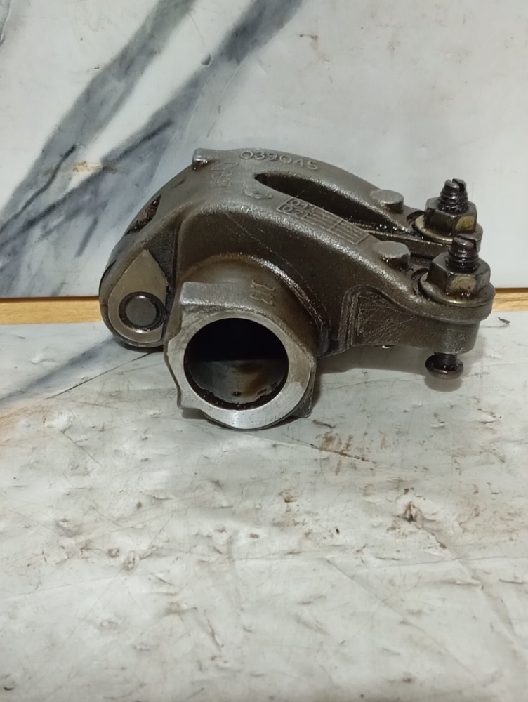 Balancinho De Válvula Escap Renault Clio 1.0 16v