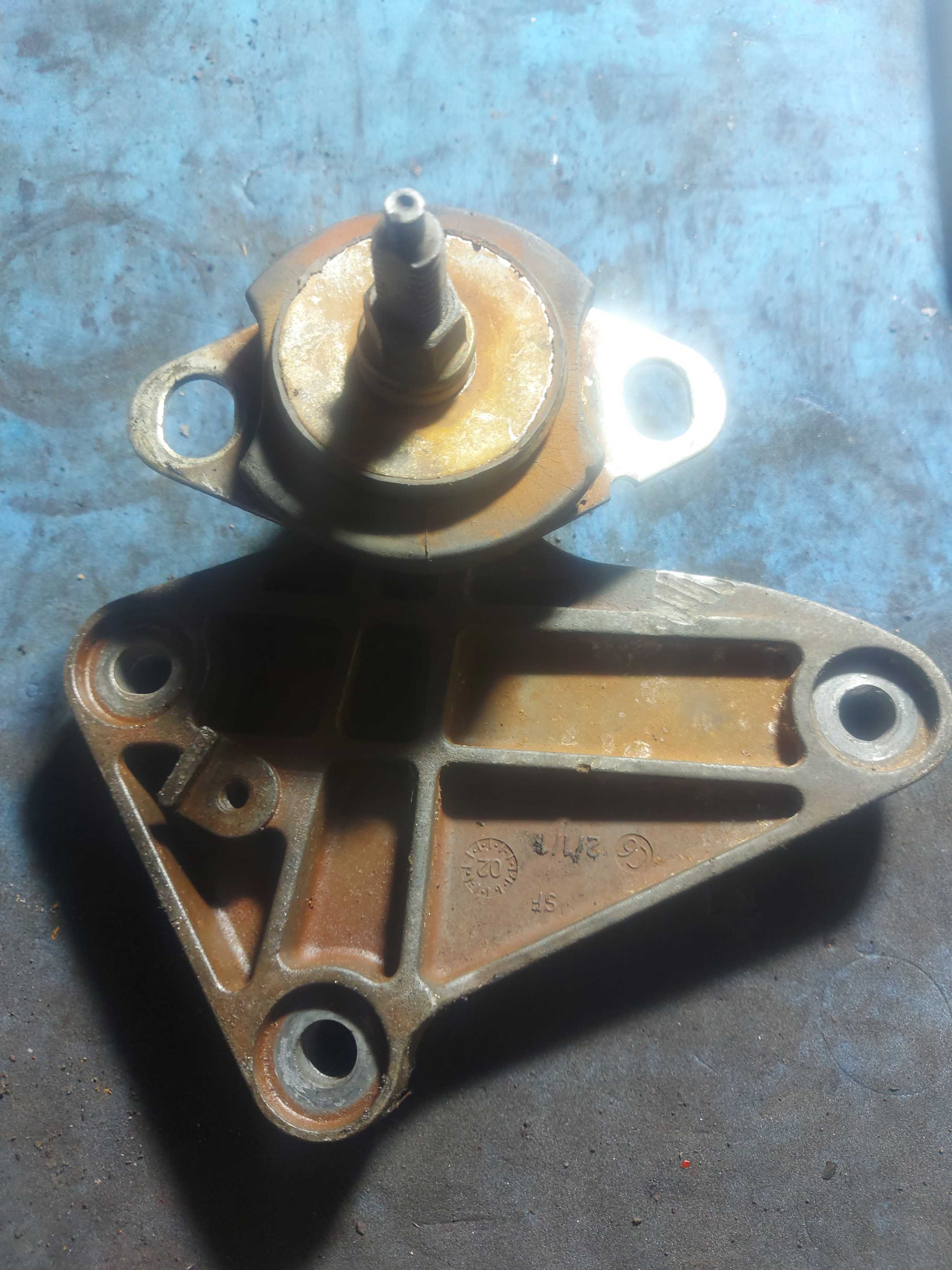 Suporte Do Coxim Do Câmbio Do Motor Scenic