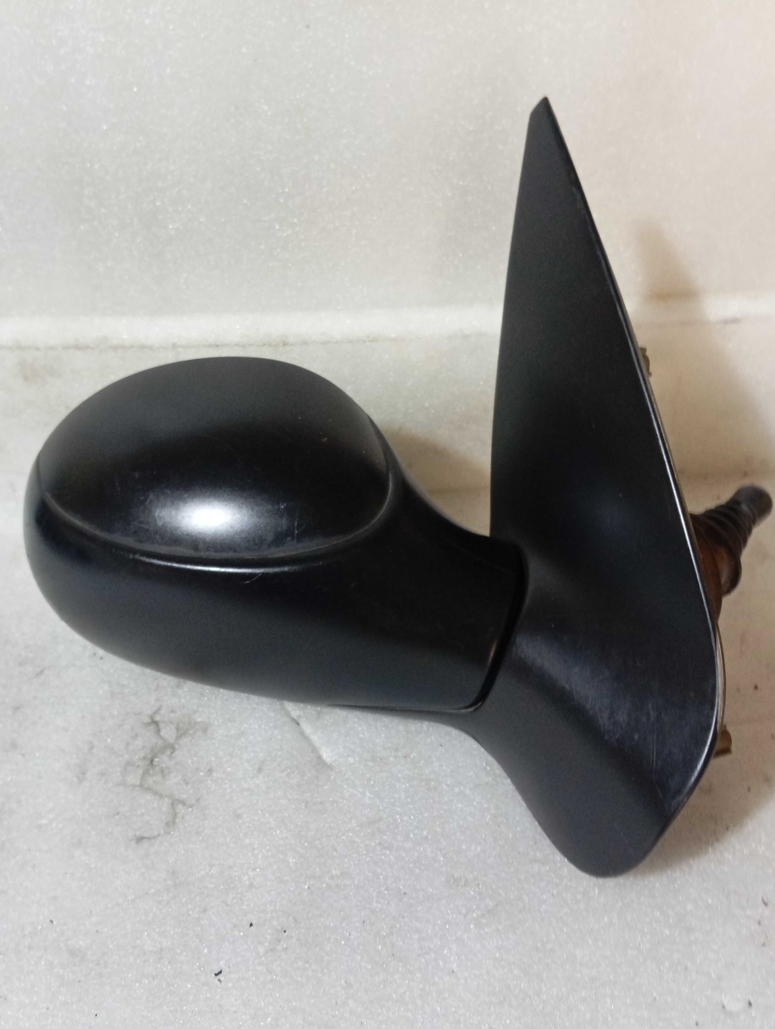 Retrovisor Lado Direito Peugeot 206 4 Portas