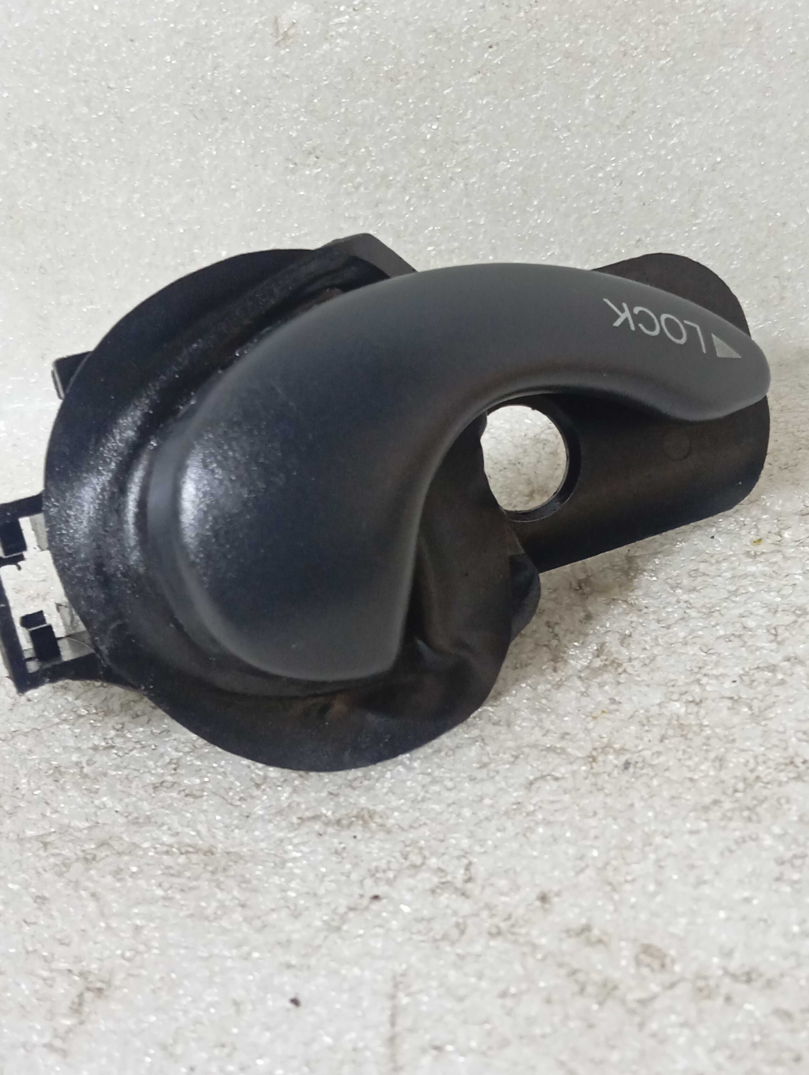 Maçaneta interna fiat palio 1997 a 2013