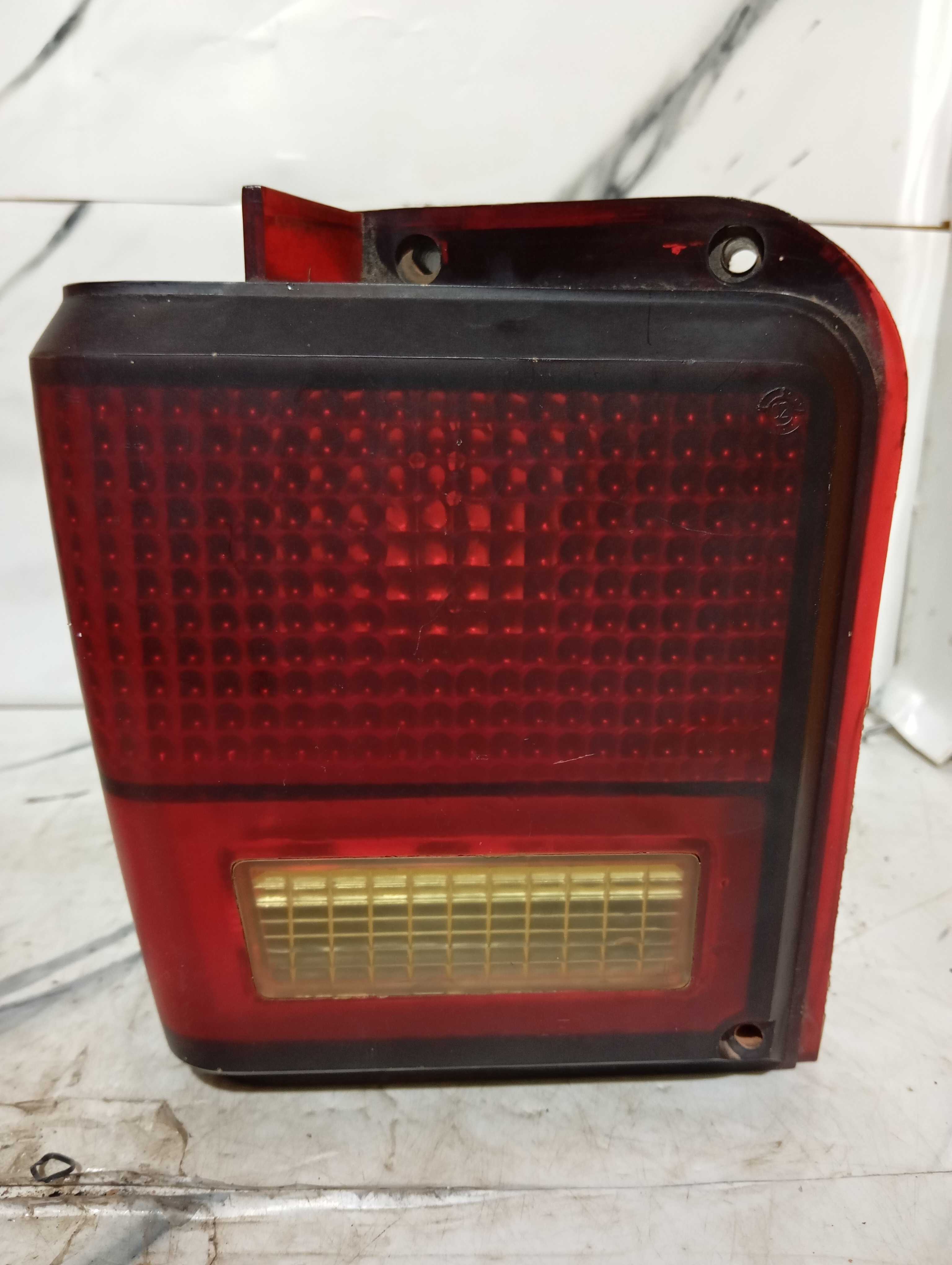 Lanterna Traseira Esq.belina 78 A 84