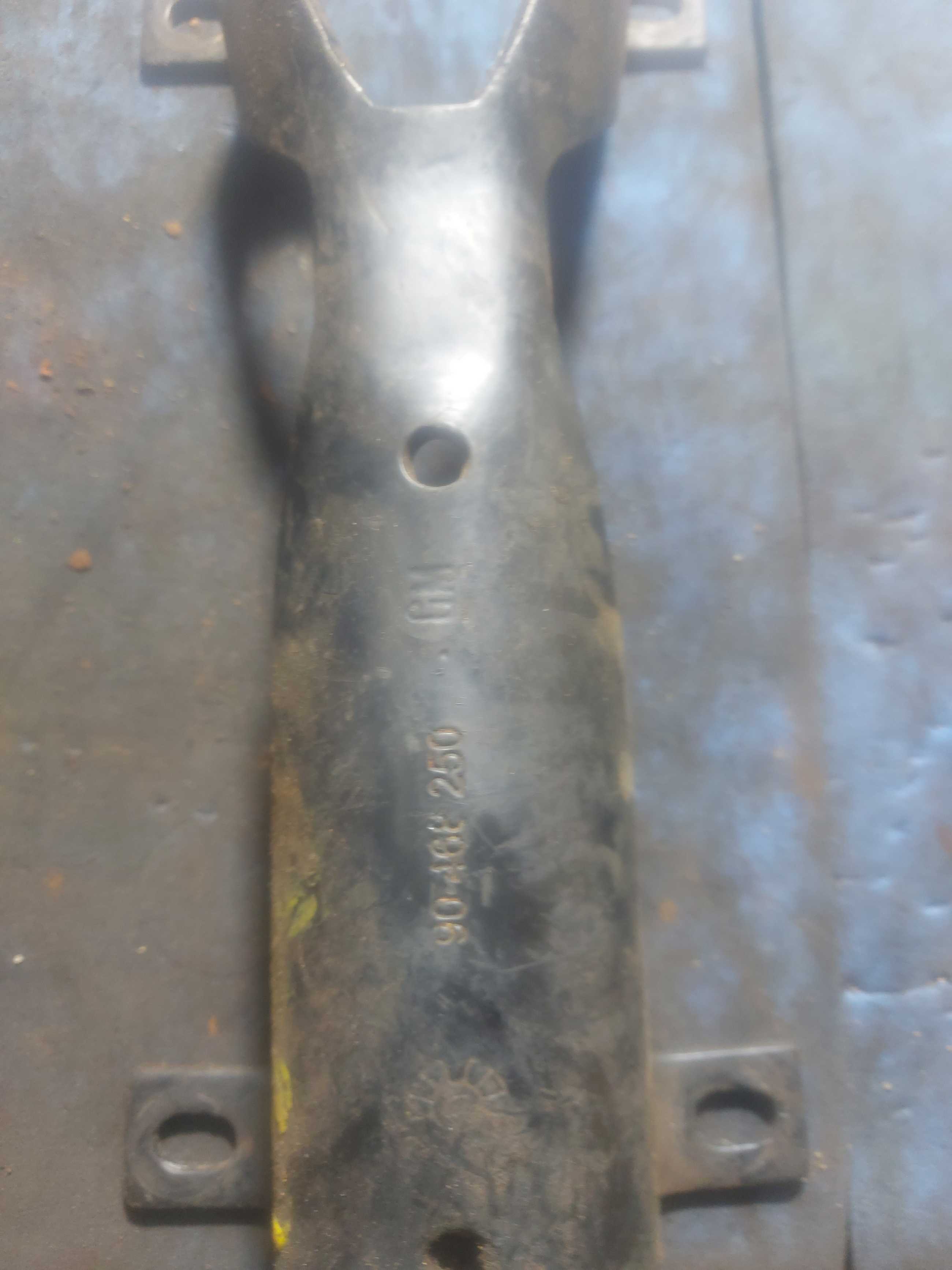 Suporte Caixa Direcao 1.0 Gm Celta Classic Corsa 2001 A 2015