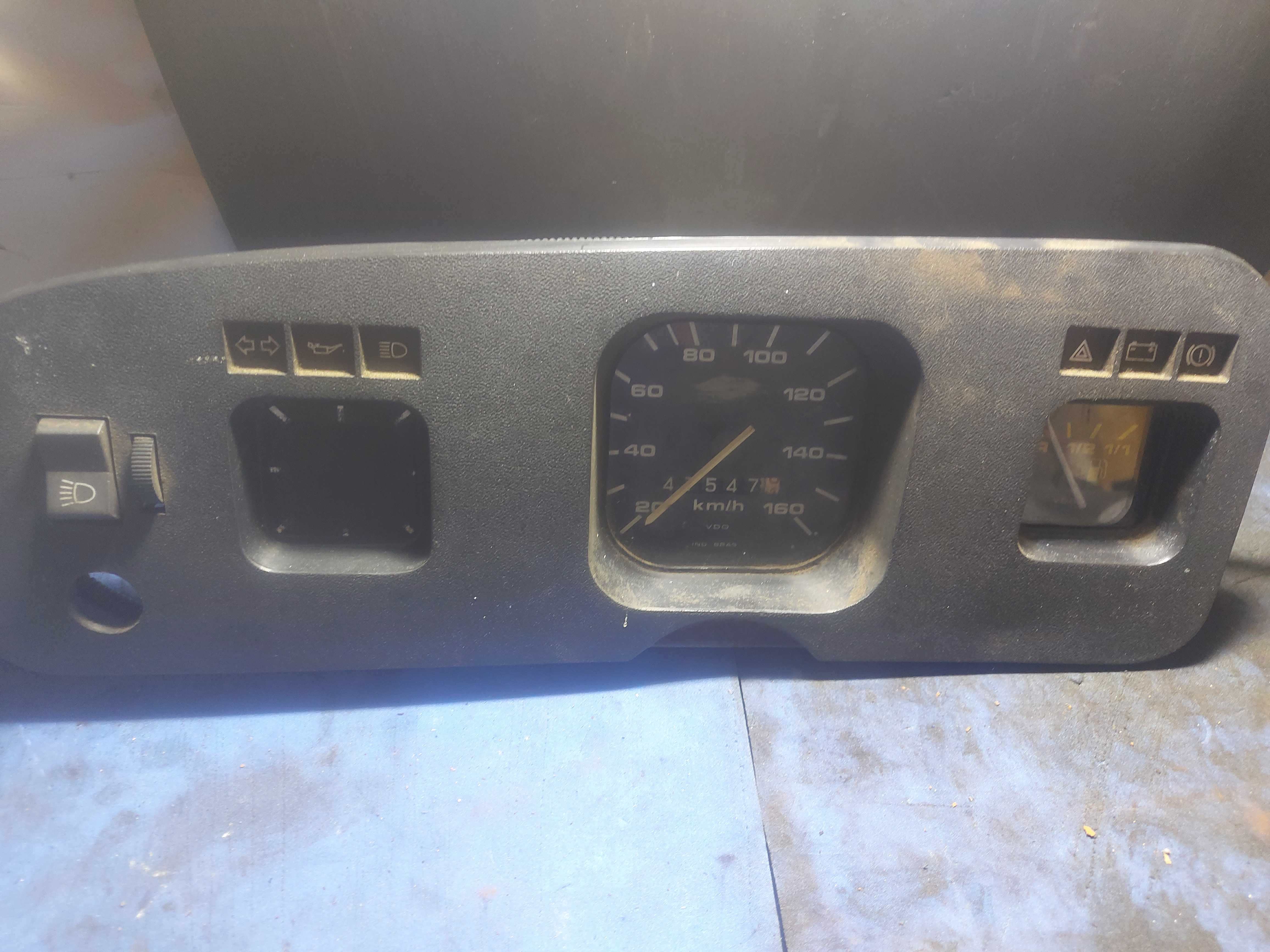 Painel De Instrumentos Do Fusca Com Detalhe