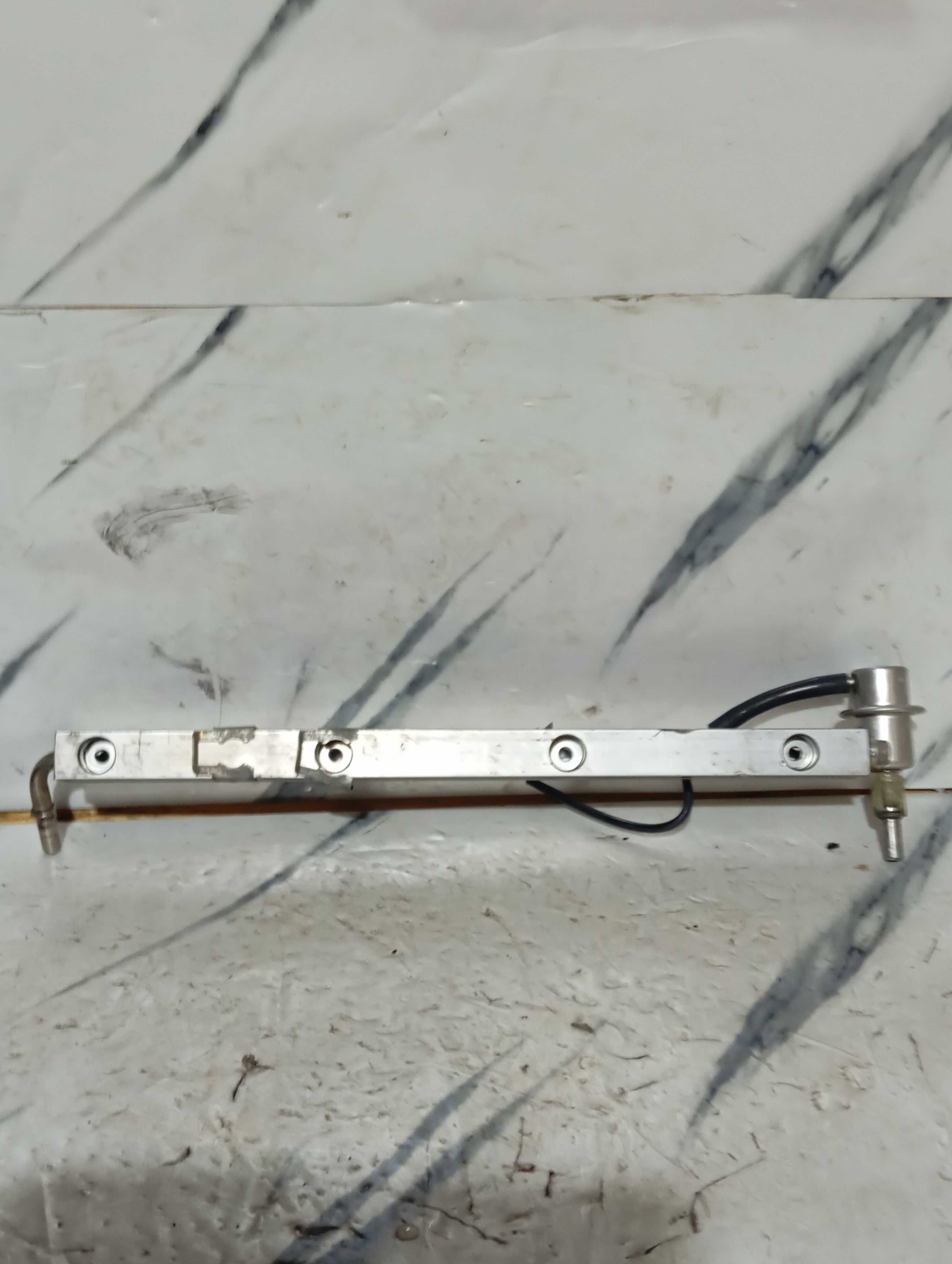 Flauta Do Bico Injetor Do Vectra Ano 97/98 2.2