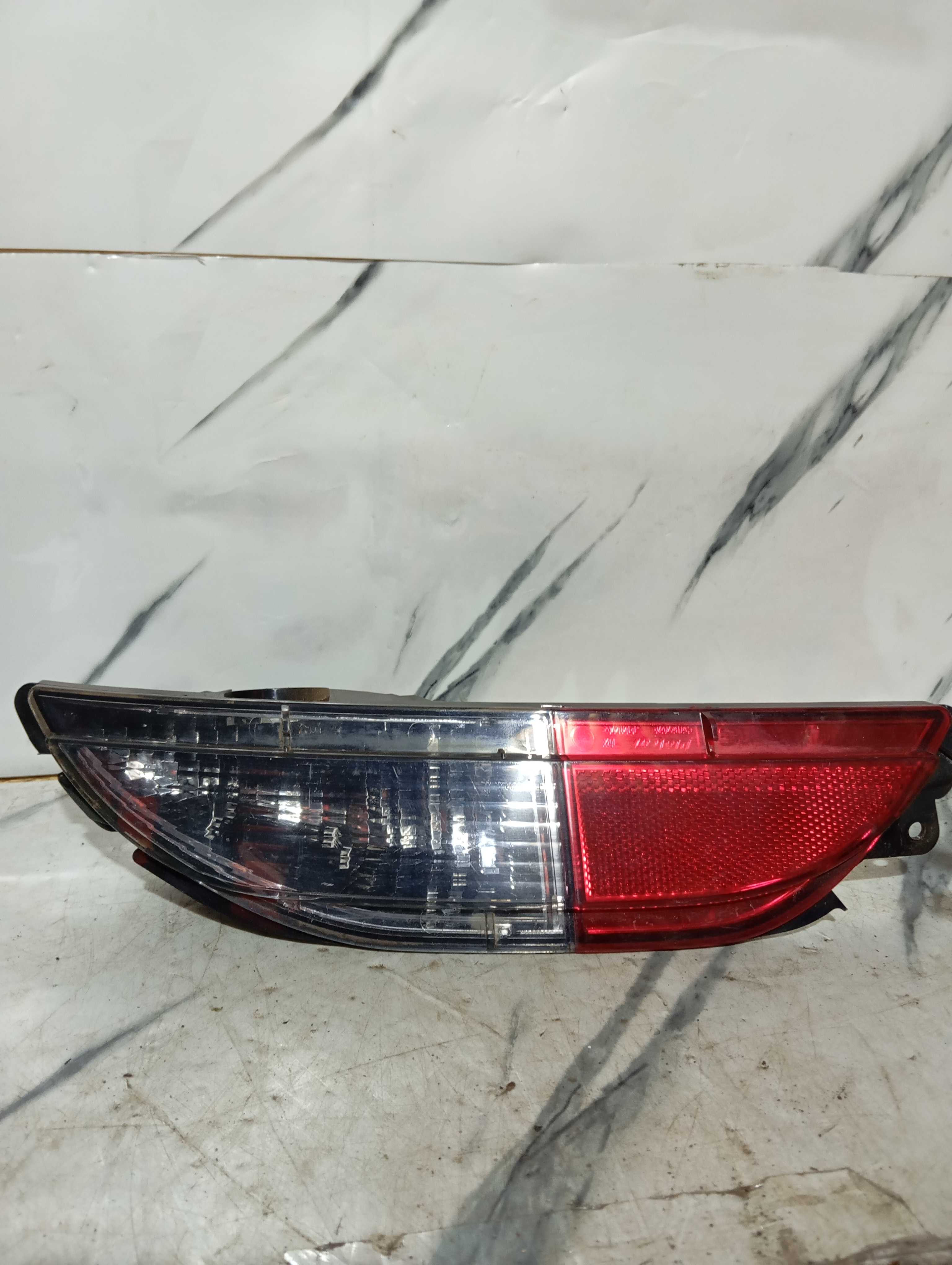 Lanterna Lado Direito Para-choque Fiat Punto