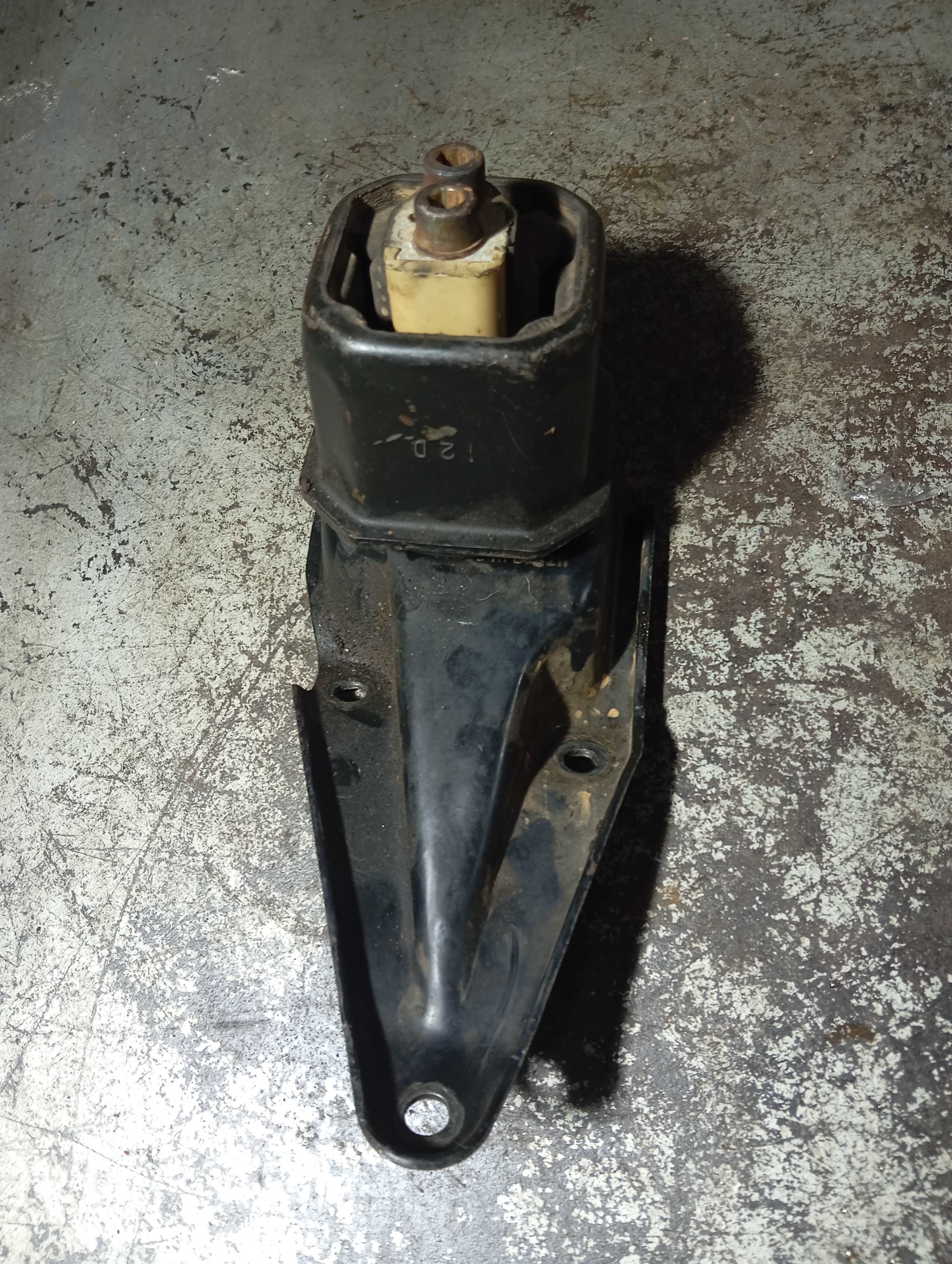 Suporte Coxim Do Motor Lado Direito Vw Gol Motor 1.0 16v.