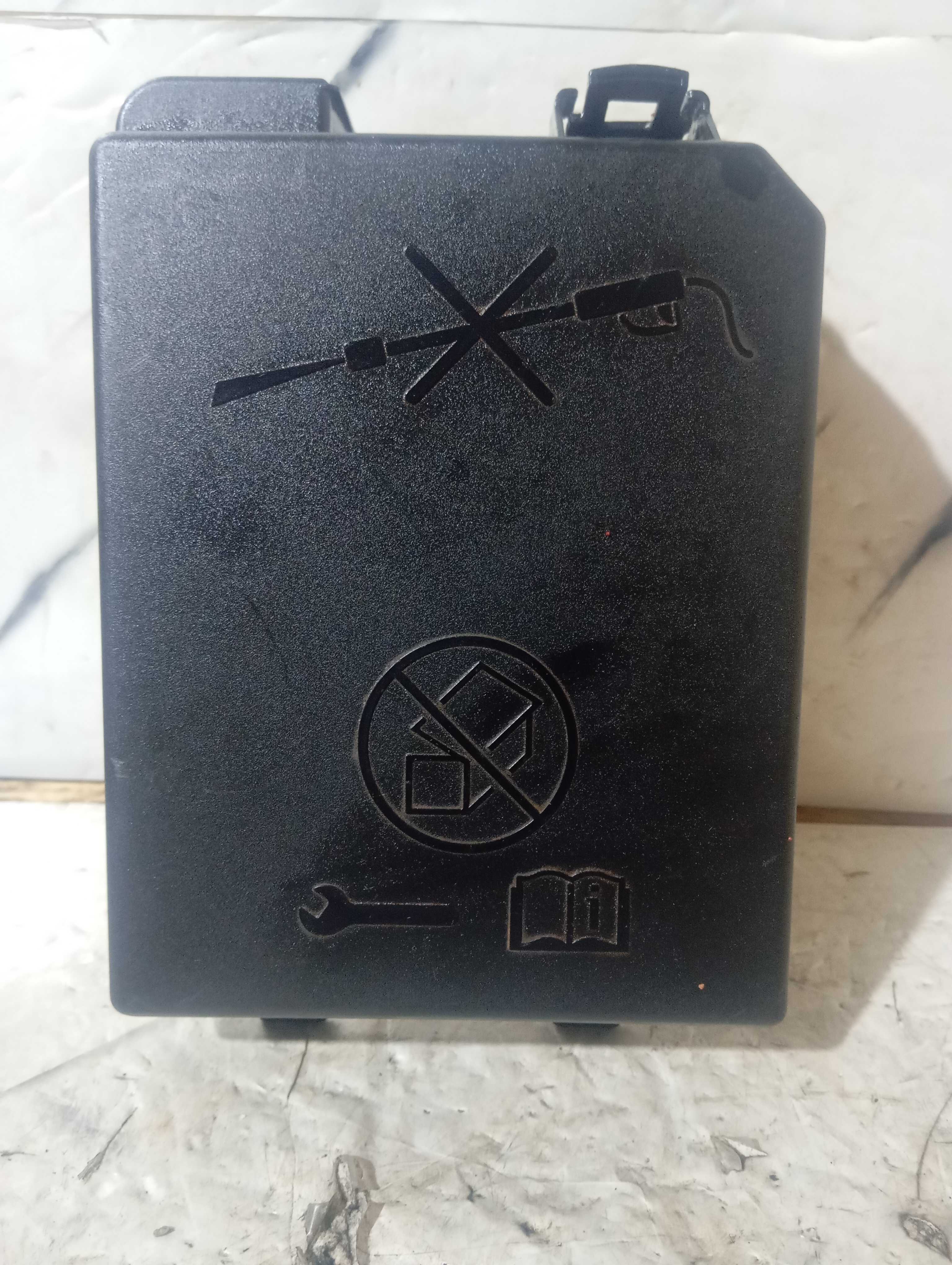 Tampa Caixa Fusível Chevrolet Onix Prisma 2015 A 19