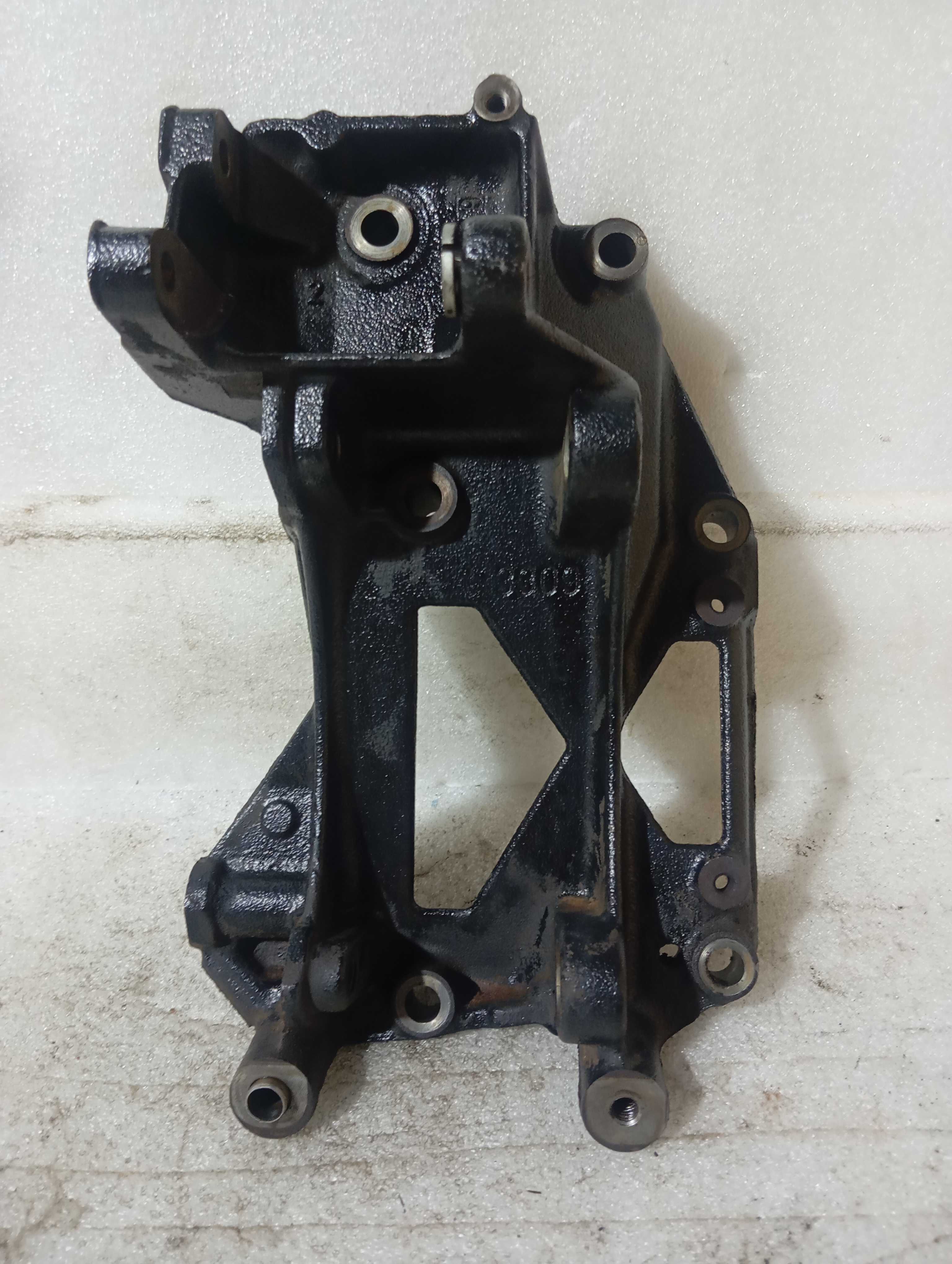 suporte alternador compressor ar picasso C4 2.016V