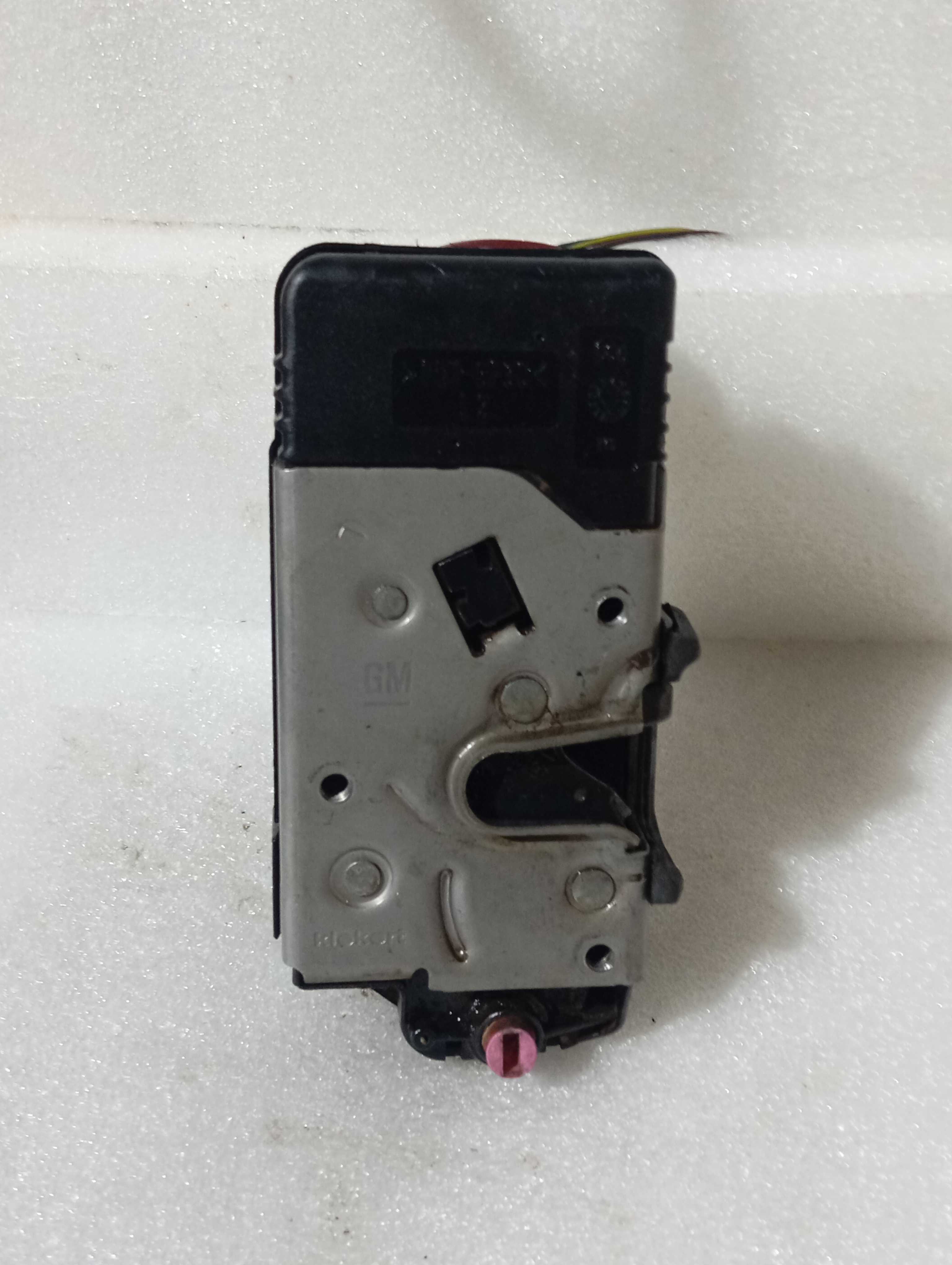 Fechadura porta Meriva corsa montana trazeira esquerda