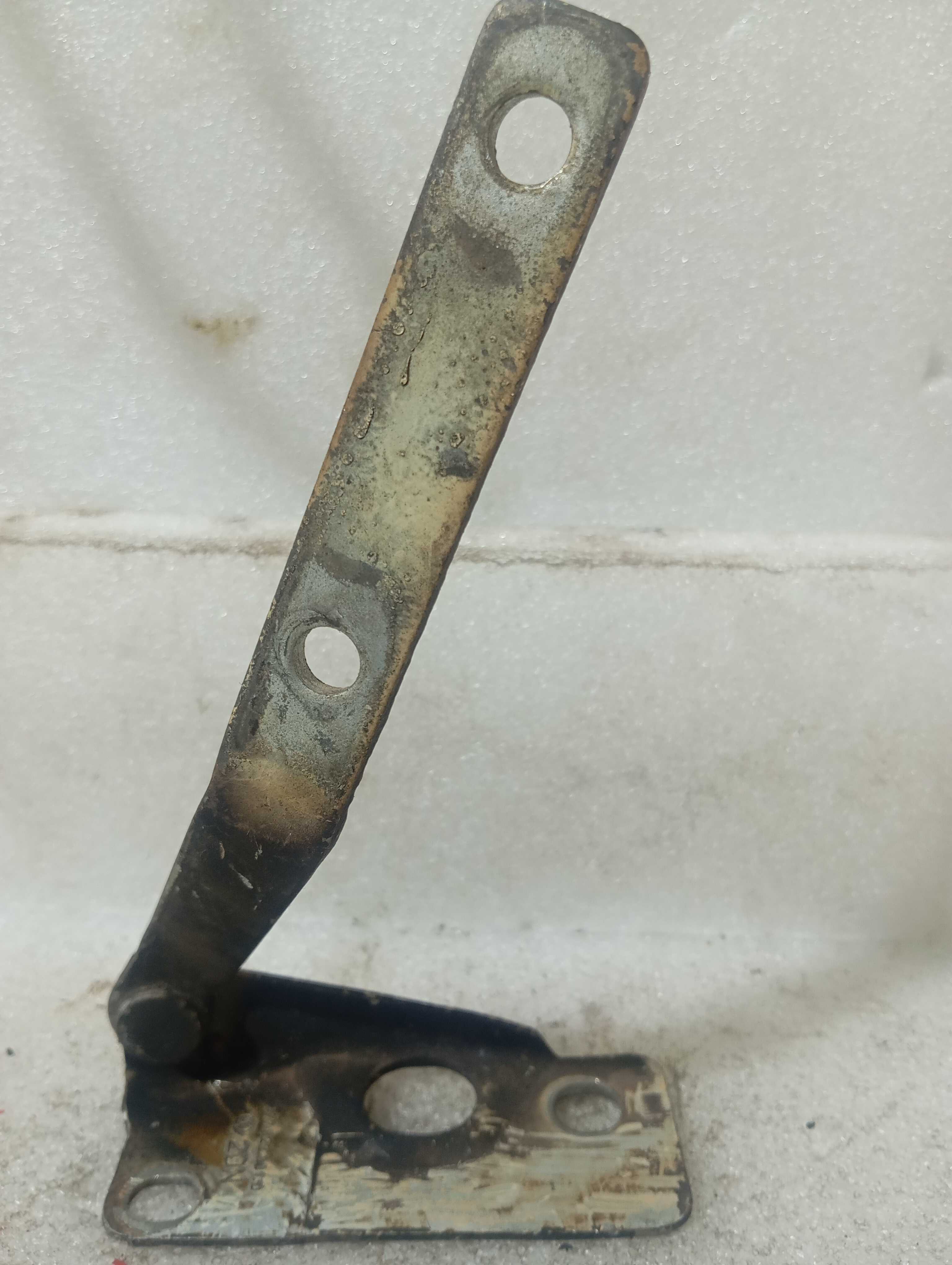 Dobradiça capo esquerdo vw gol parati saveiro 1999 a 2014