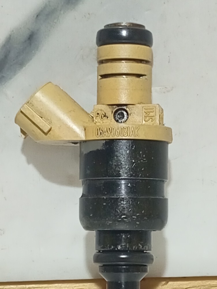 Bico Injetor Do Audi A3 Aspiradon.06a906031ak