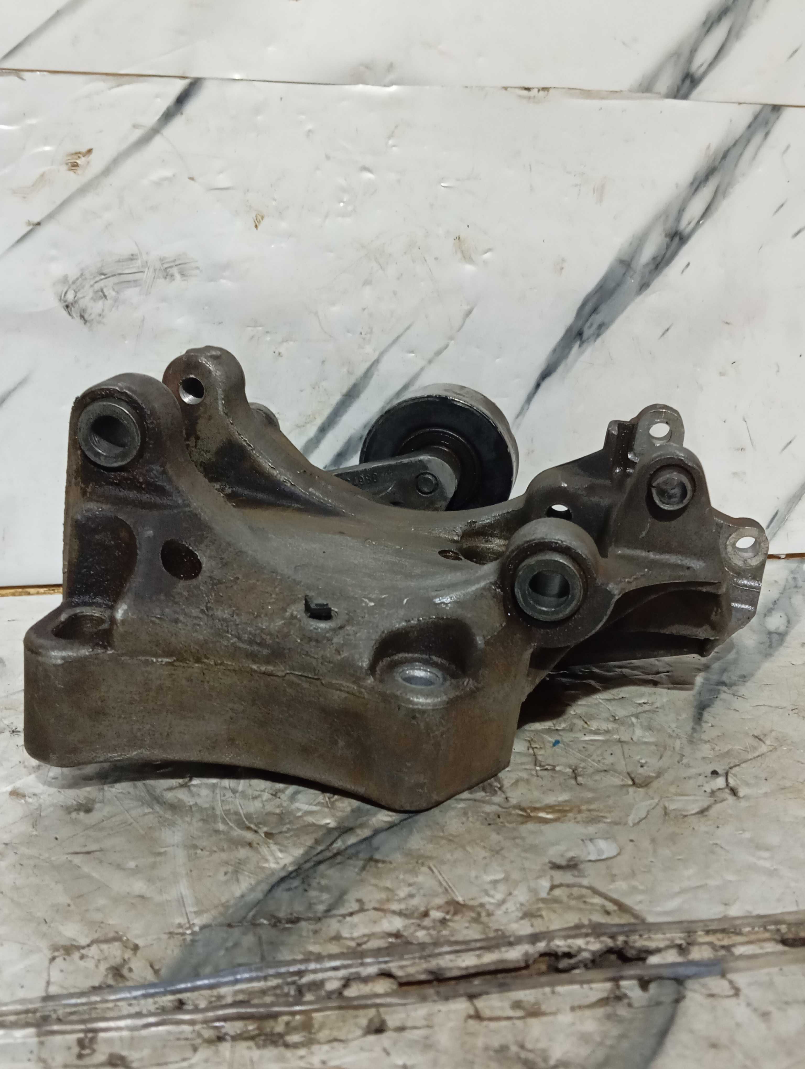 Suporte Do Alternador Peugeot 207 1.4