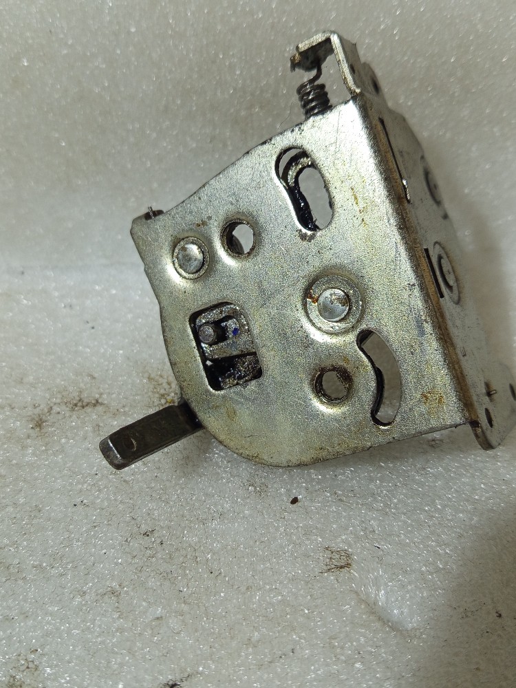 Fechadura Interna Da Porta Do Fiat Uno 94/95/96/97 Até 2005