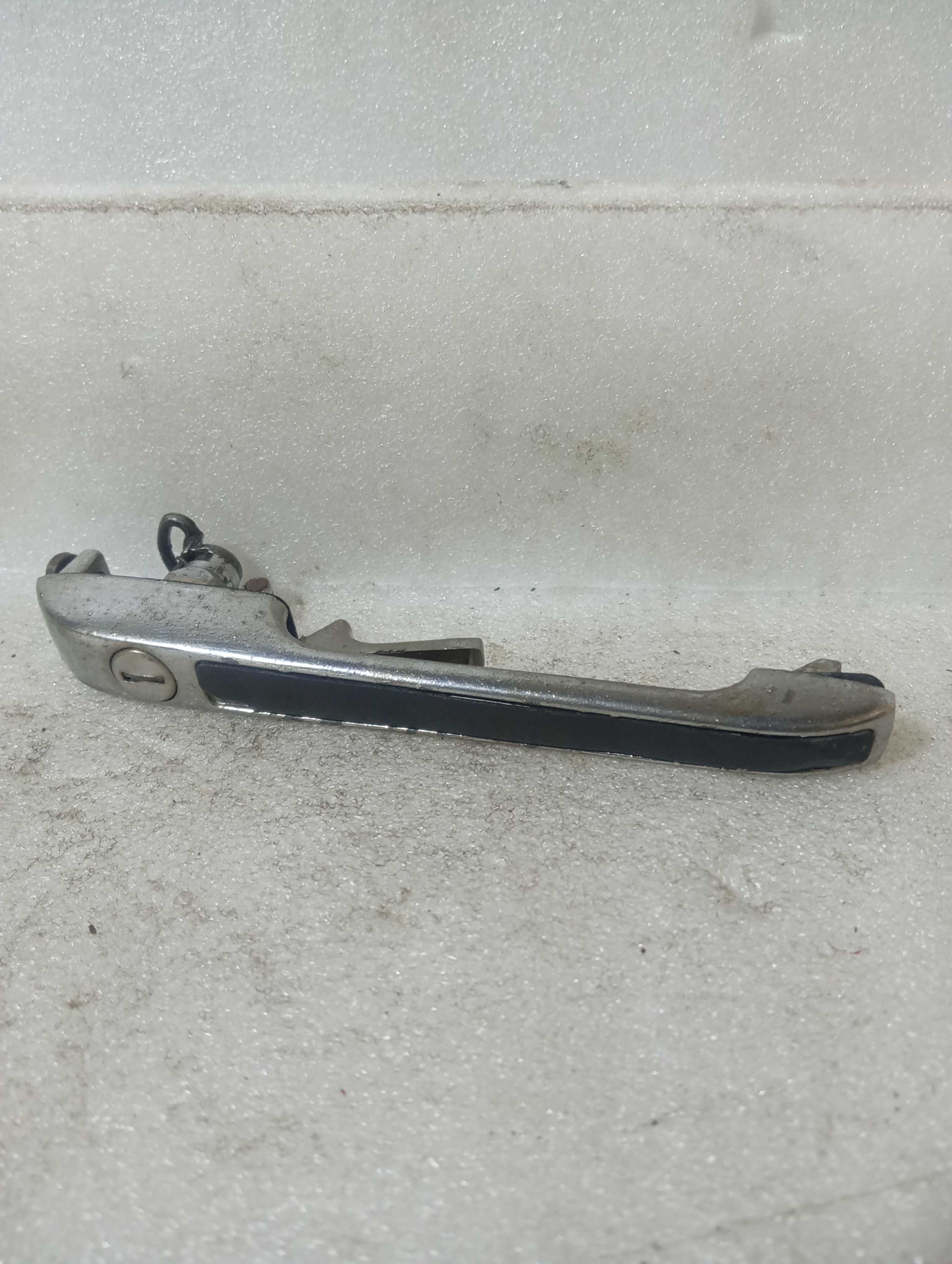 Maçaneta Externa Da Porta Passat Ano 1982 Original