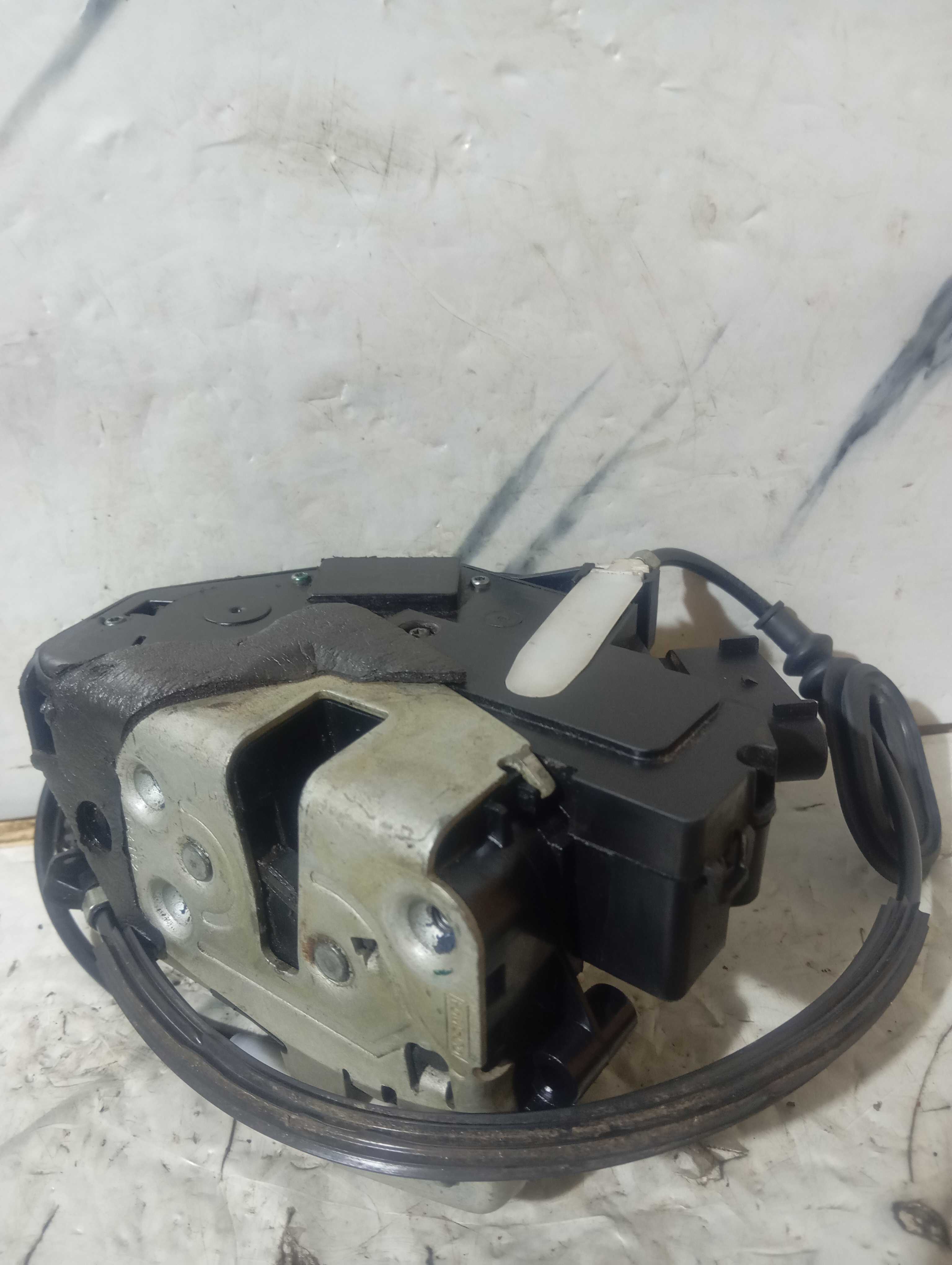 Fechadura Porta New Fiesta Dianteira Esquerda 2017