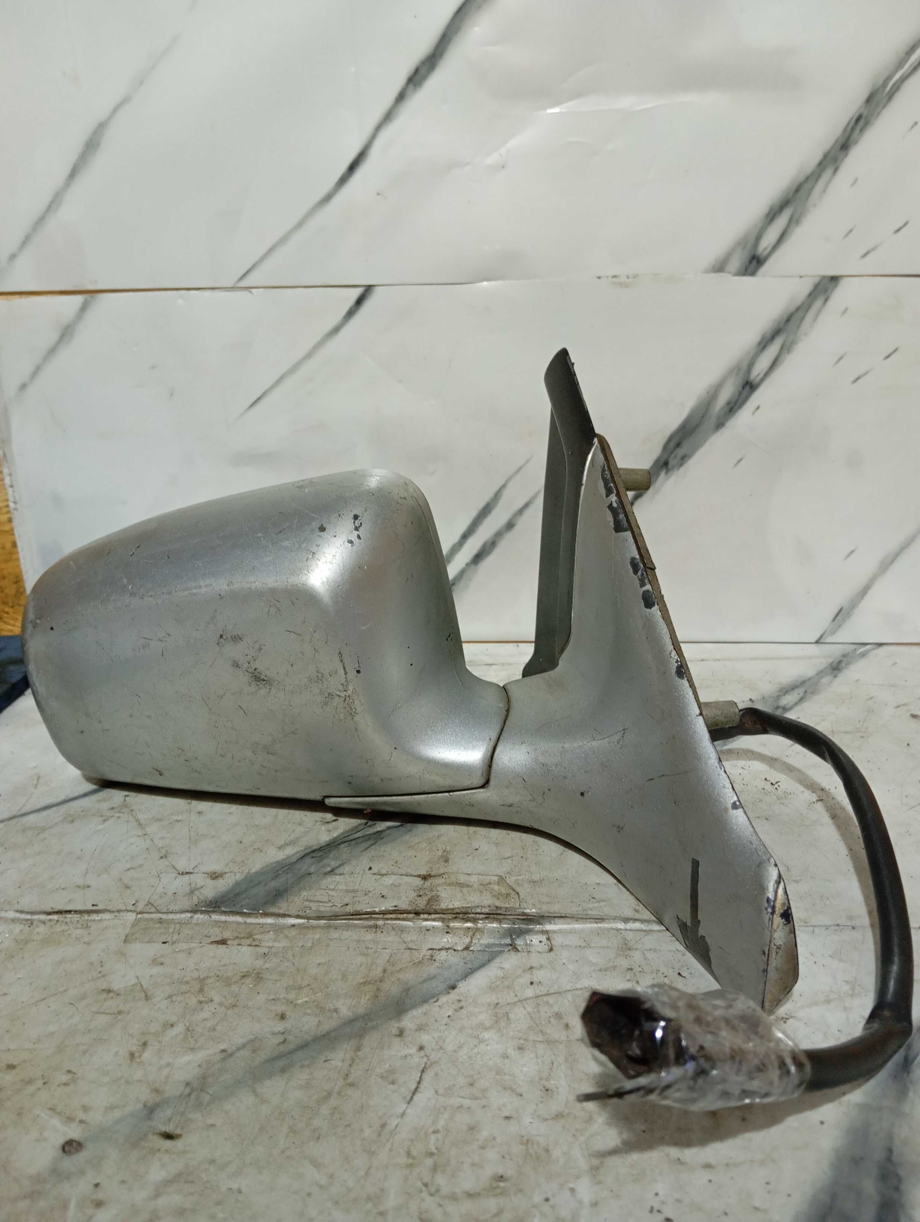 Retrovisor Santana Direito 94 Elétrico