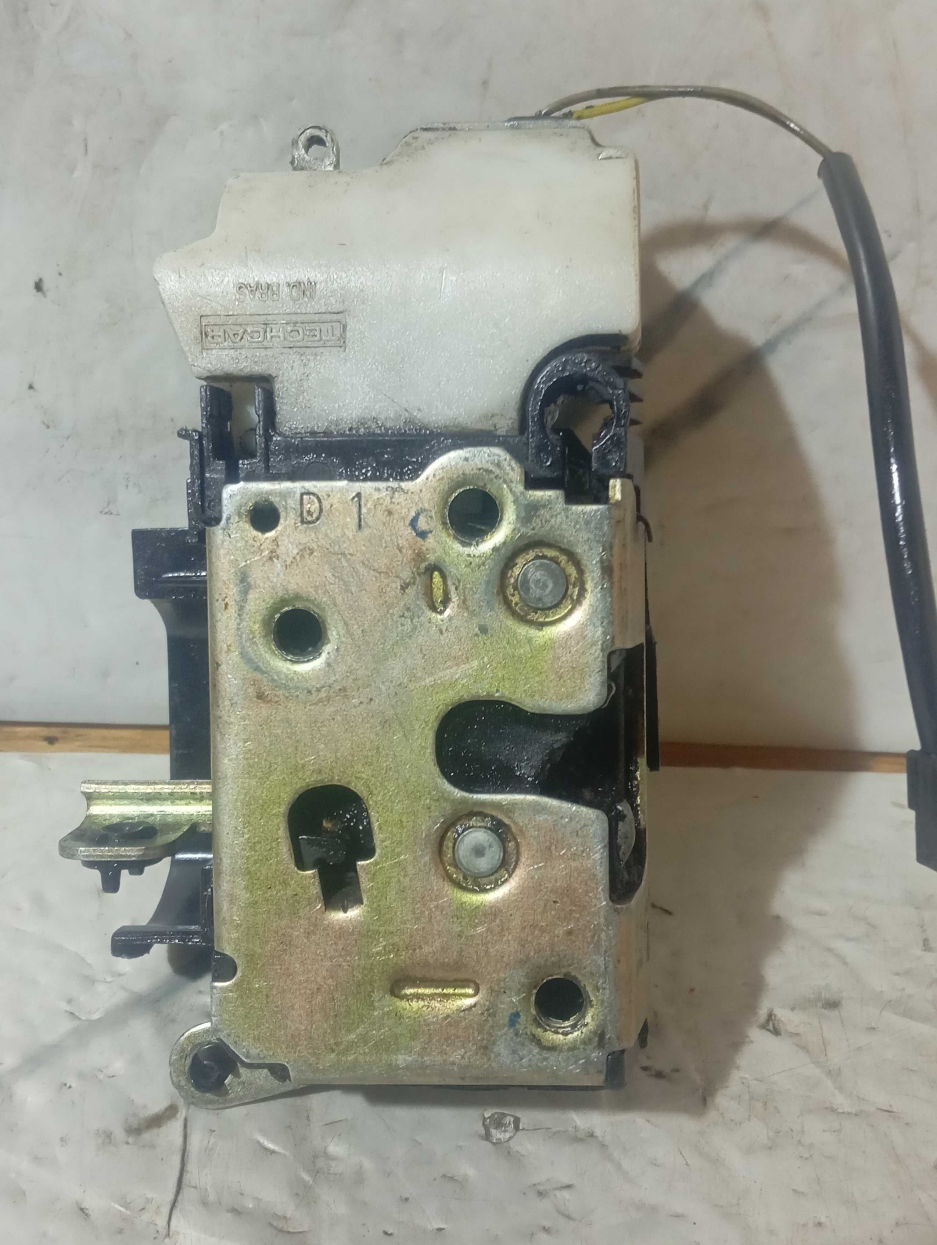 Fechadura Da Porta Palio Siena Dianteira Direita