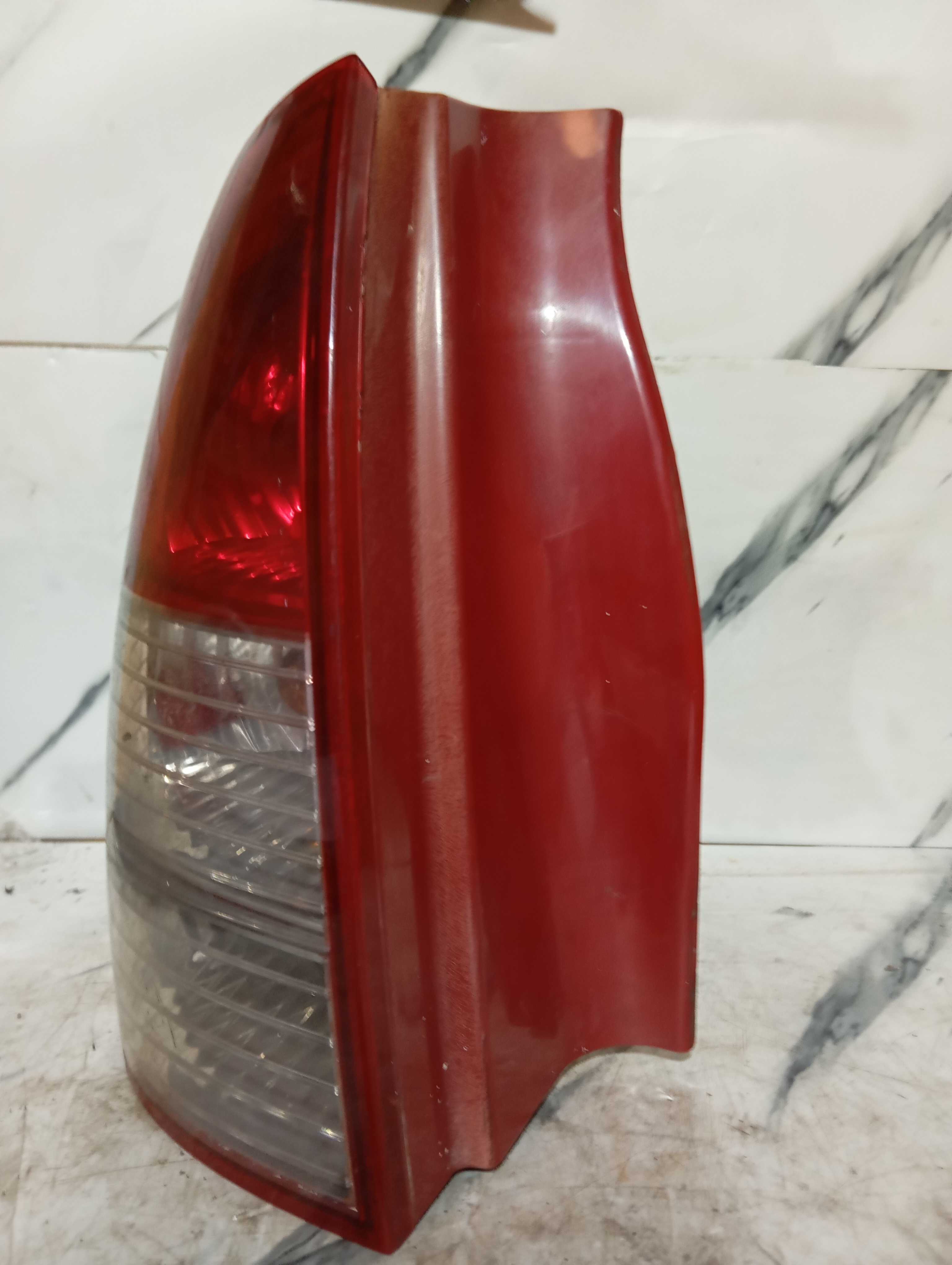 Lanterna Esquerda Palio Weekend 2004 A 2008