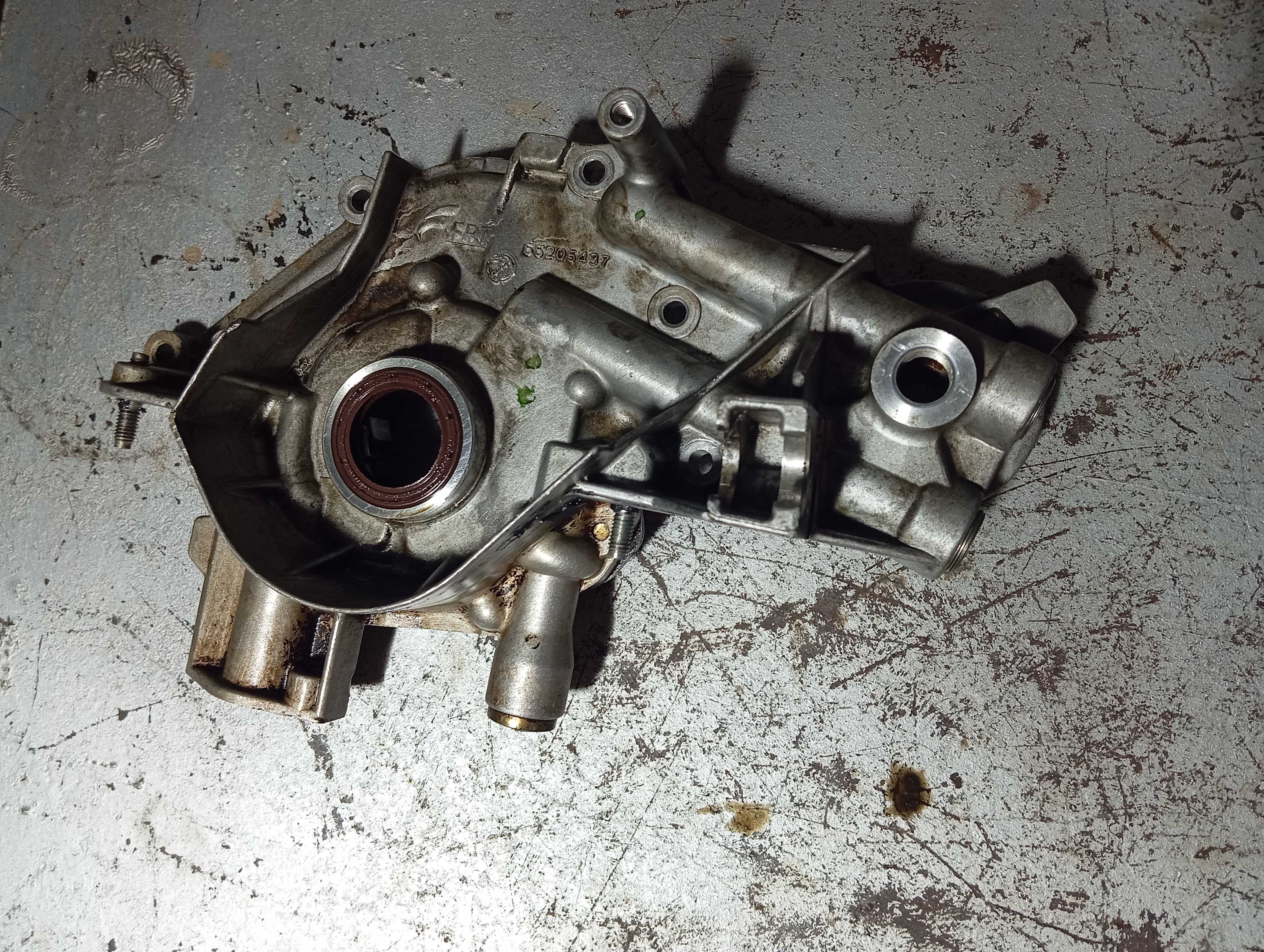 Bomba Óleo Motor 1.0 Fire 8v Sien Fiat Palio Uno 2010 A 2011