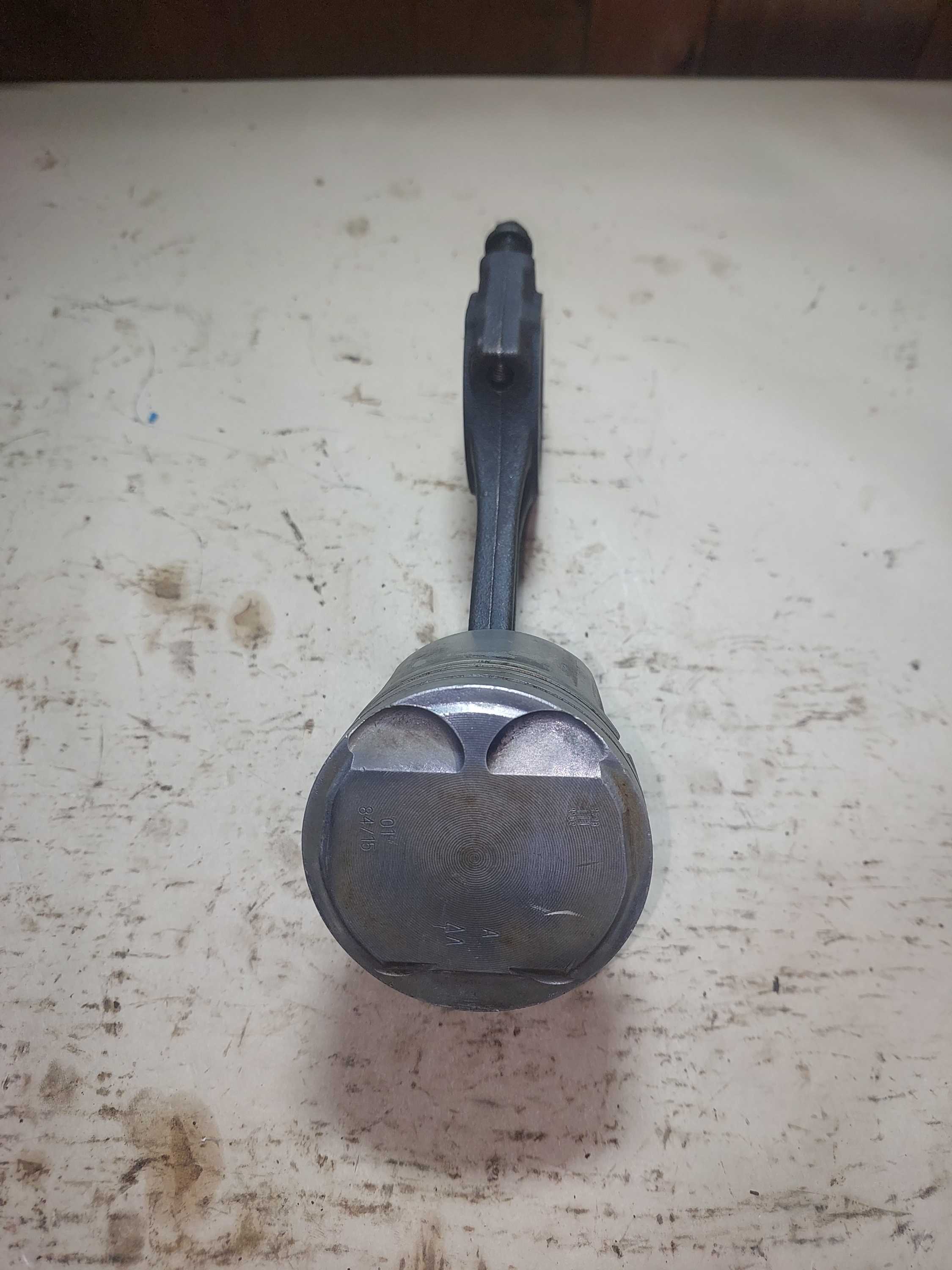 Biela/pistao  Std Peugeot 206  Renault Clio 10 16v Motor D4d