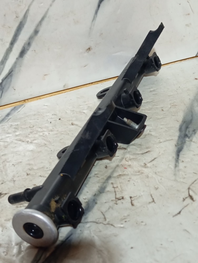 Flauta 1.4 Bico Injetor Citroen Peugeot 206 207 2012 A 2012