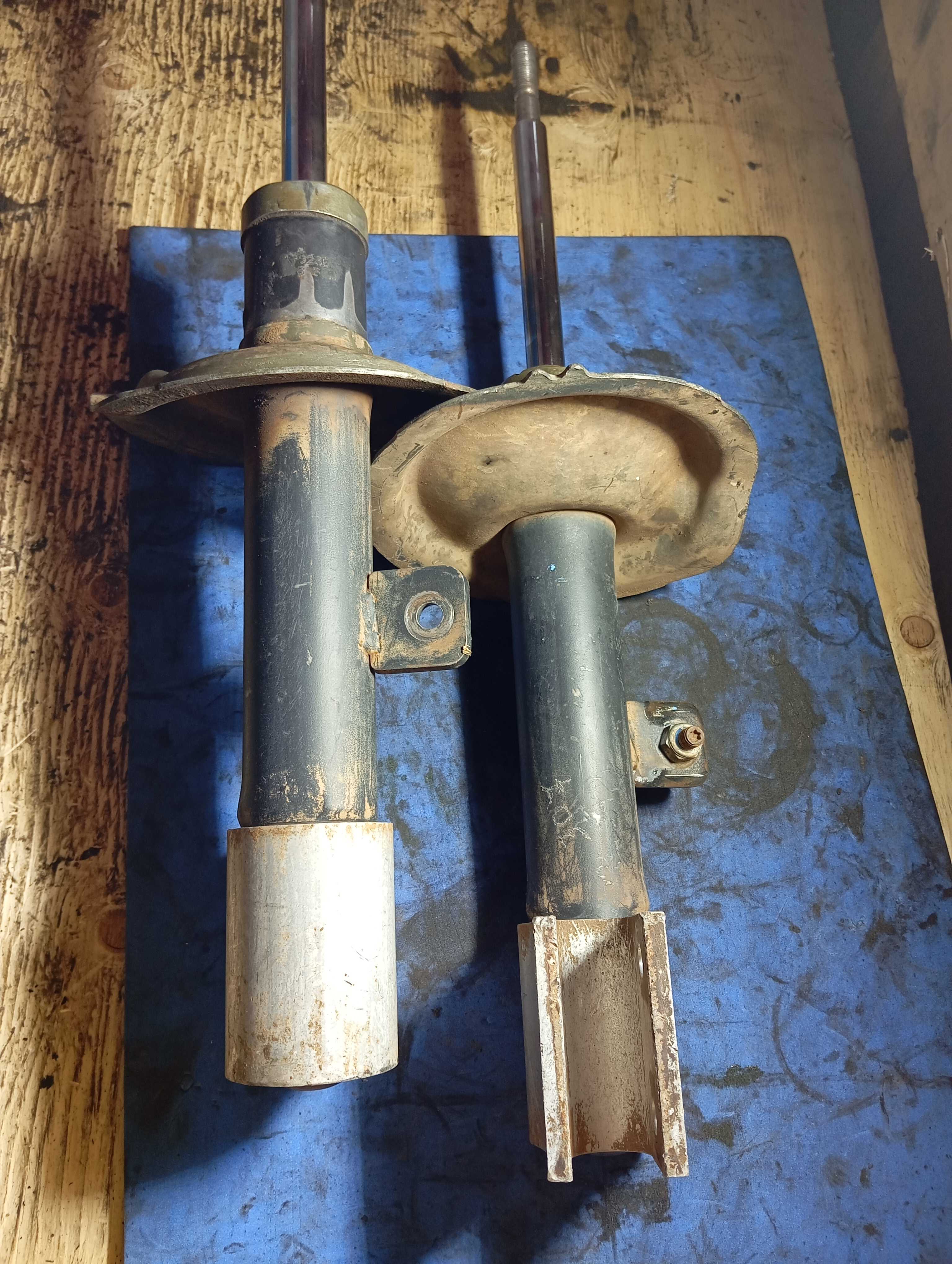 Par De Amortecedor Dianteiro Peugeot 307 2001/2011