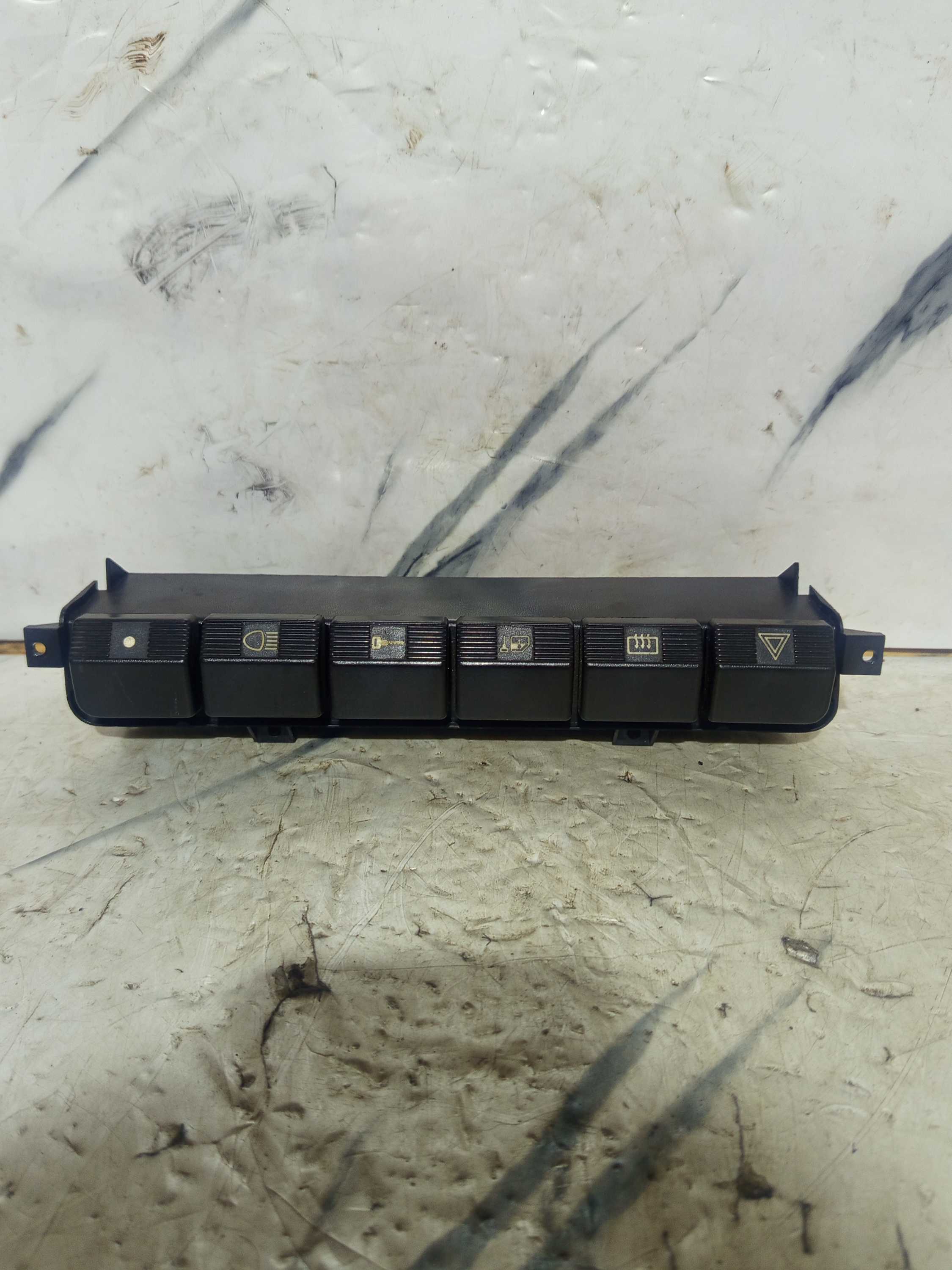 Régua De Botões Do Painel Fiat Tempra Completo 92/96