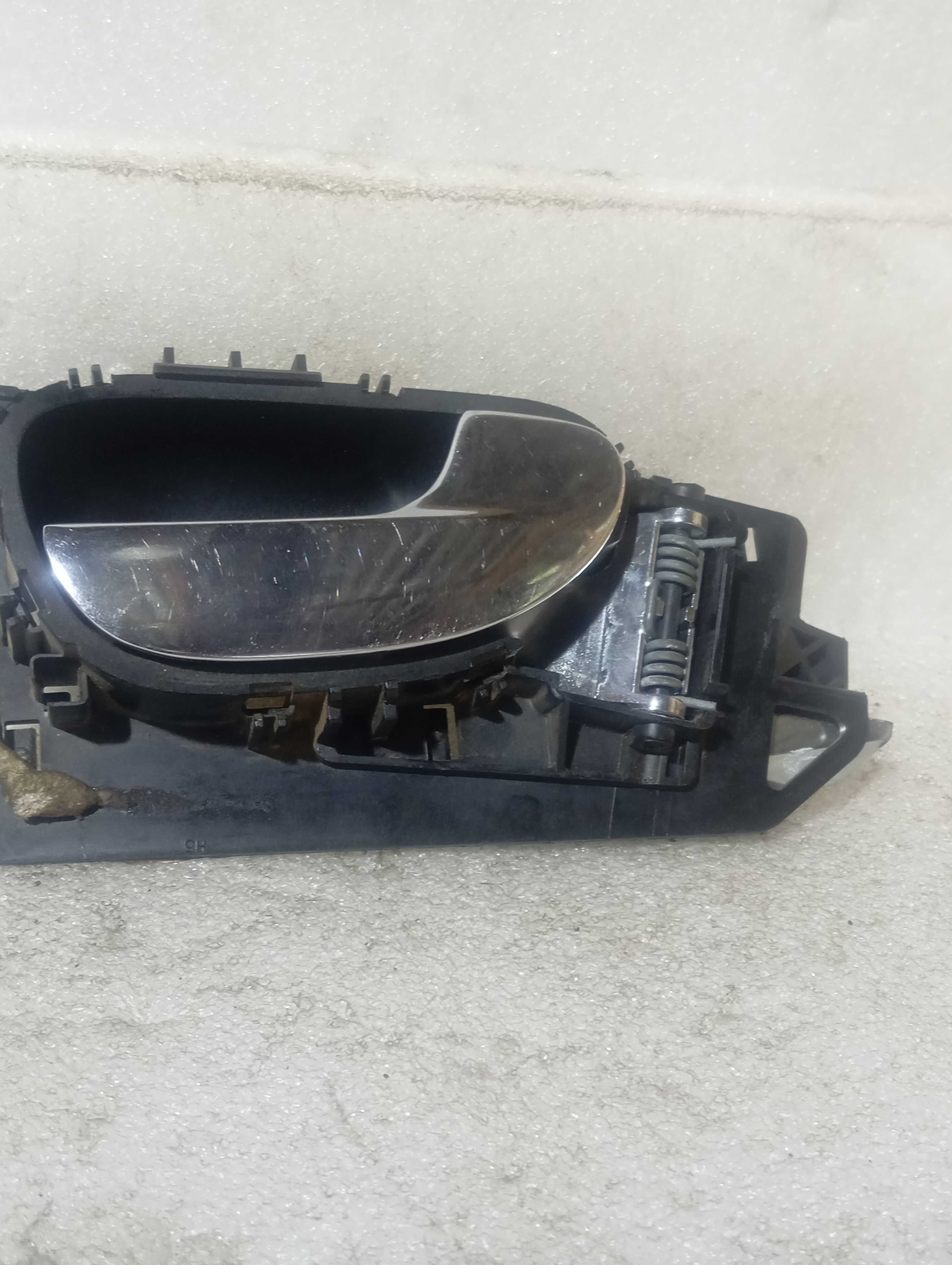 Macaneta interna direito traseiro di peugeot 307 2007 a 2007