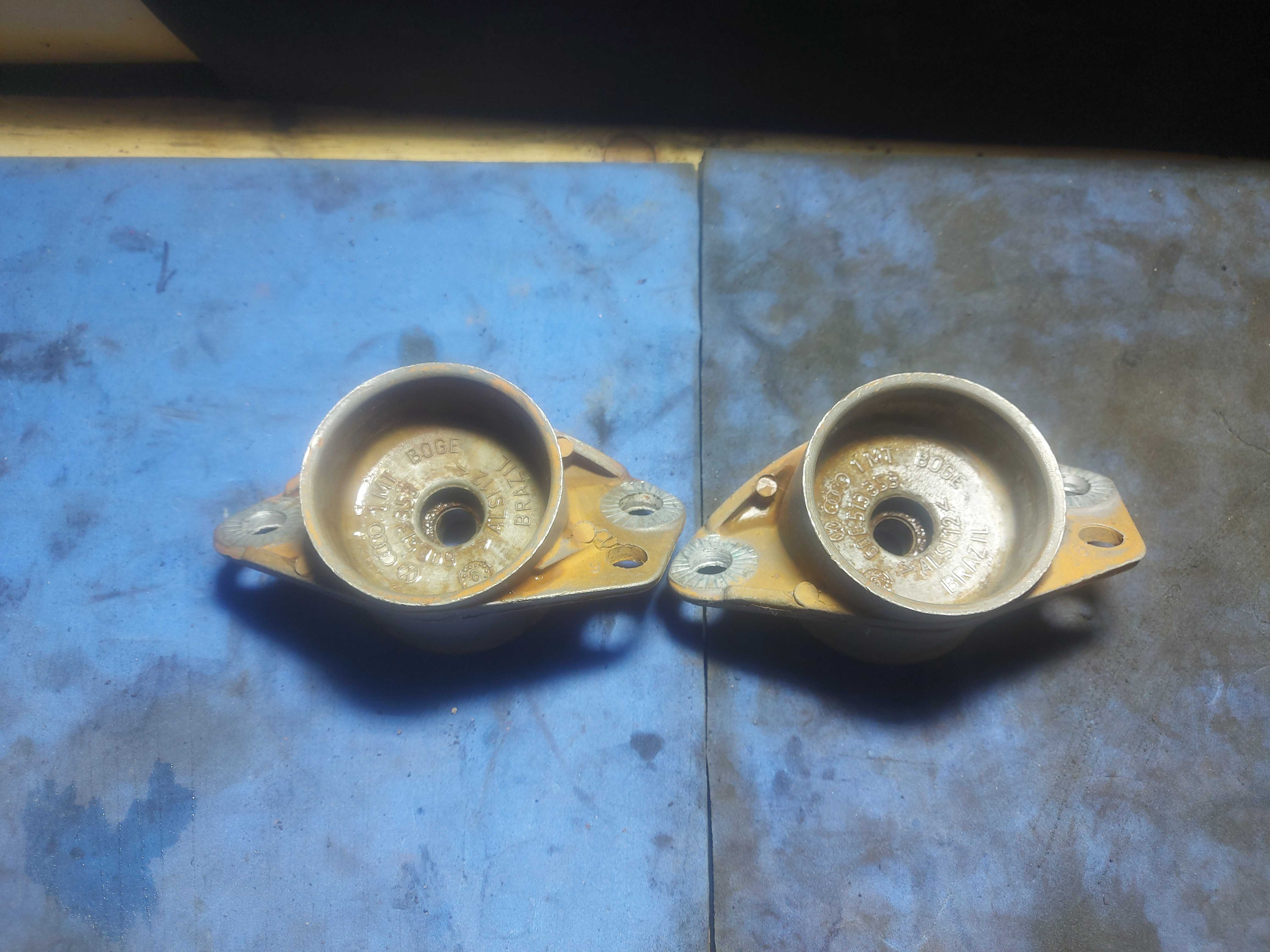 Par Coxim Amortecedor Superior Traseiro Fox Golf Polo Space