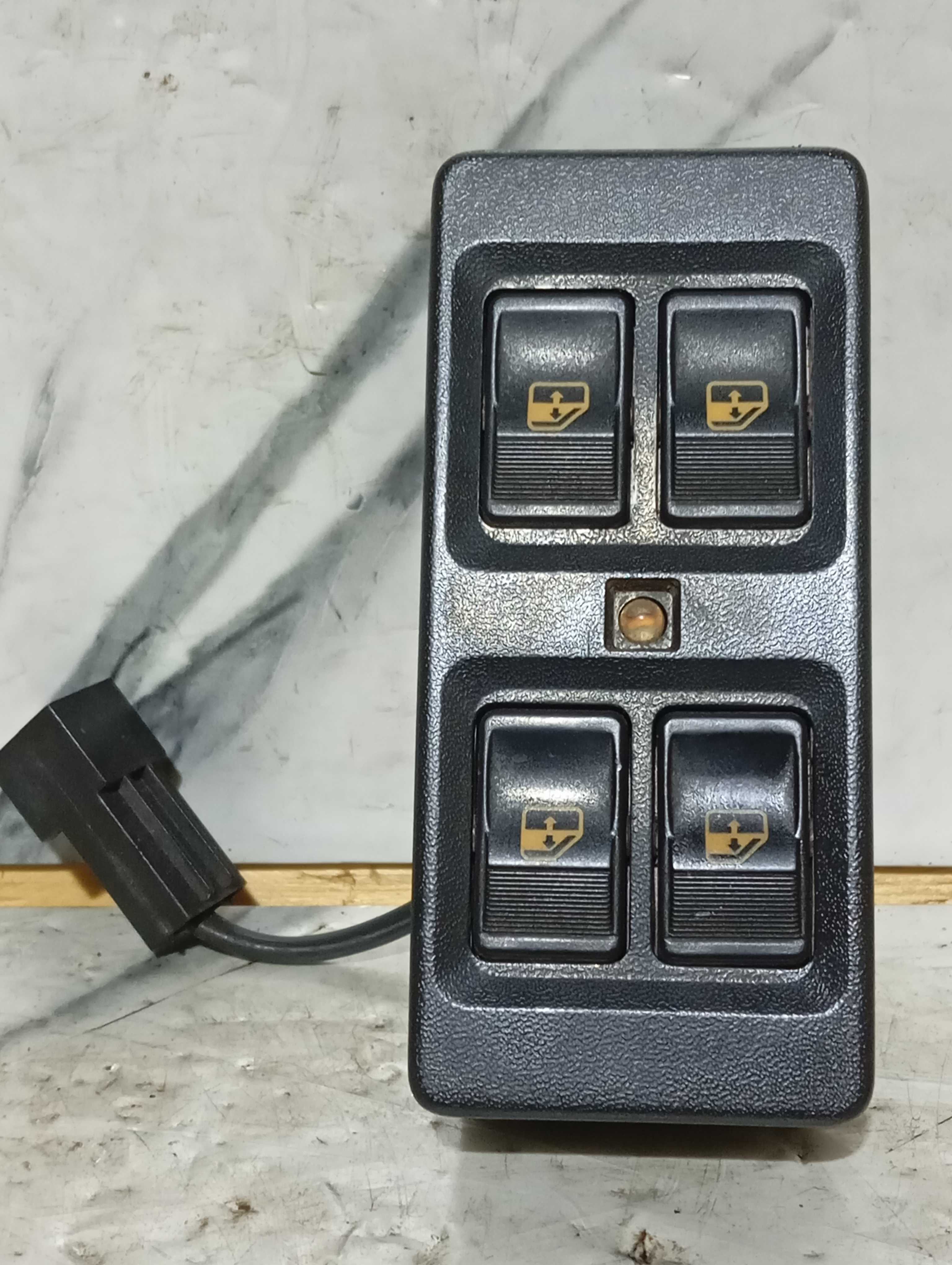 Conjunto De Botão De Vidro Elétrico Do Tempra Lado Esquerdo