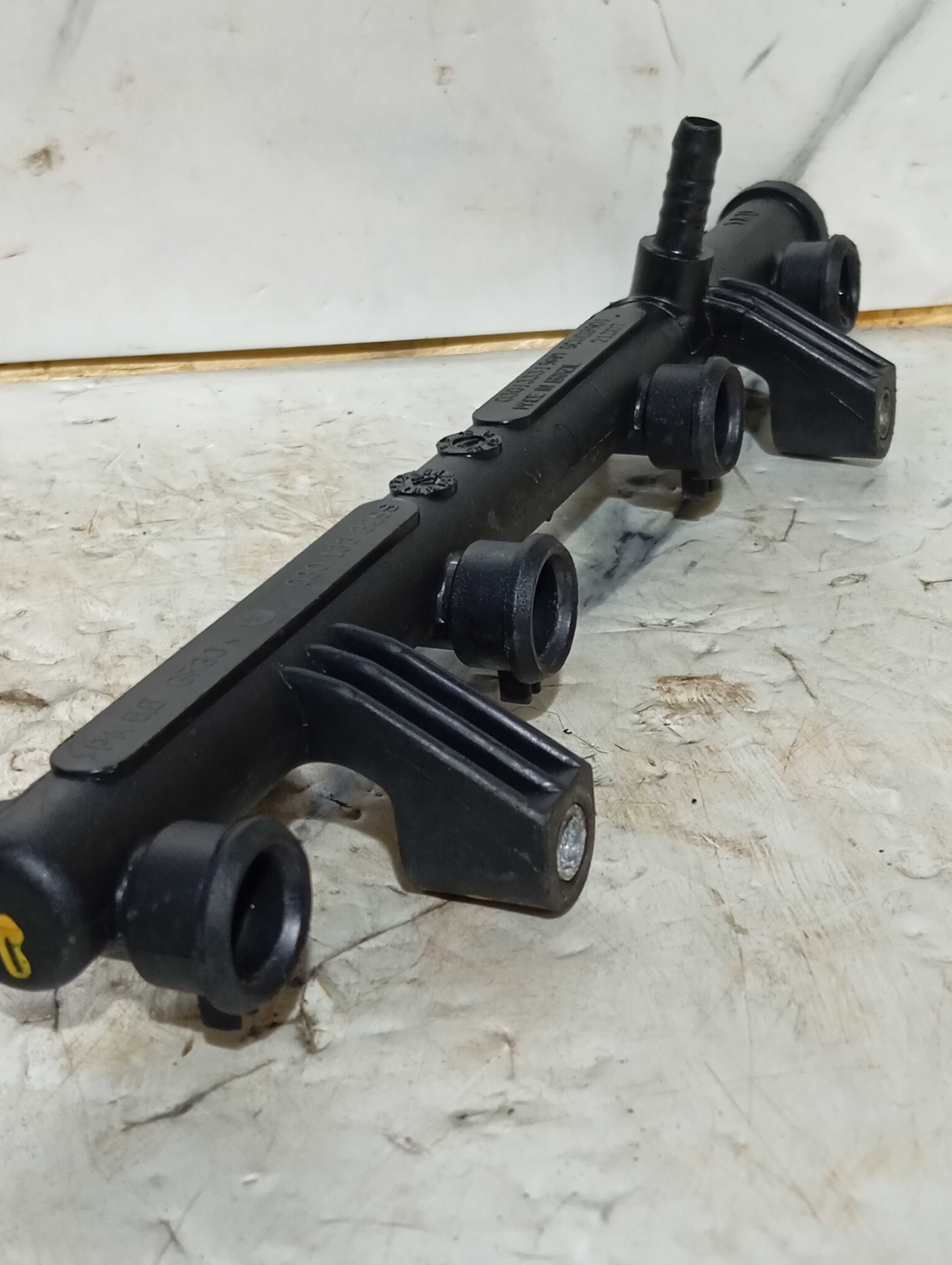 Flauta Bico Injeção G4 1.0 Combustível In Vw Gol